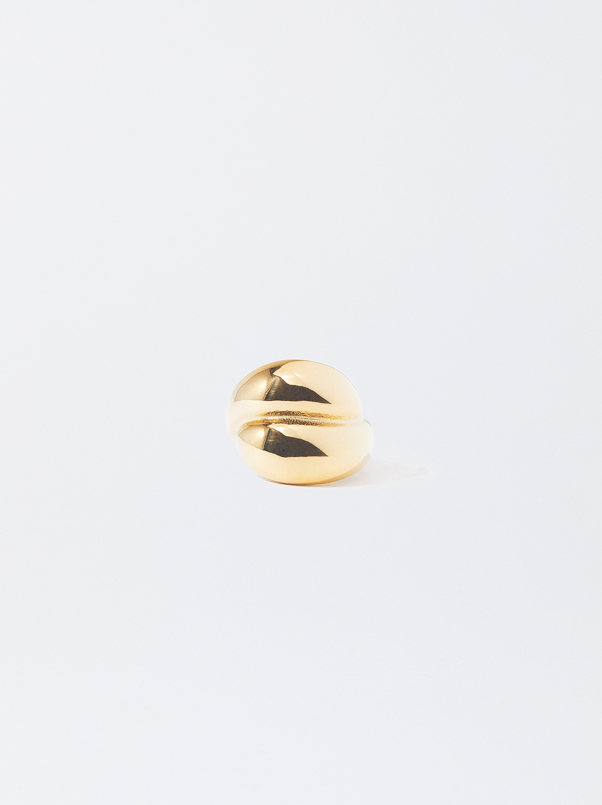 Golden Stainless Steel Ring image number 1.0