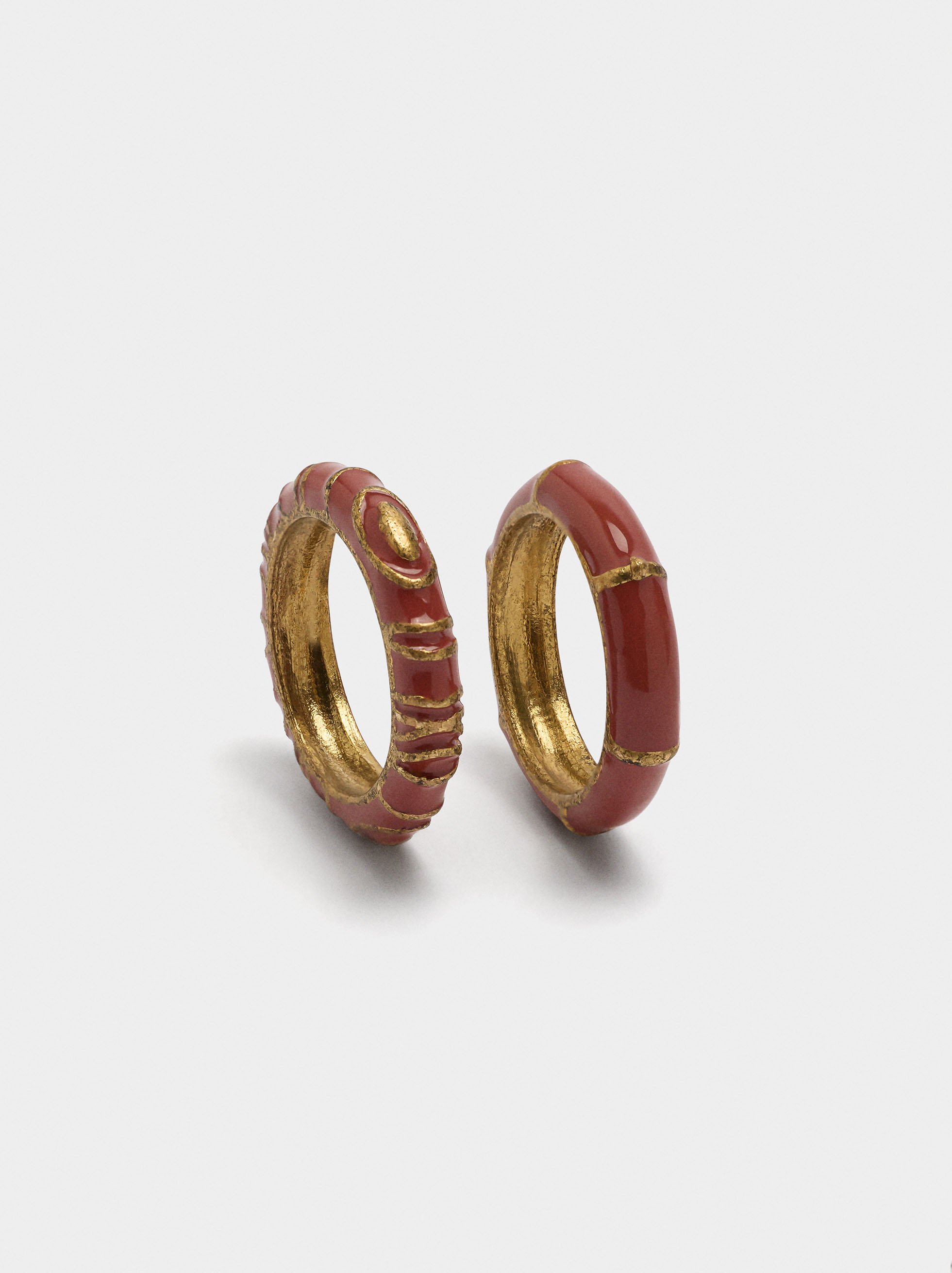 Set of rings with enamel image number 1.0
