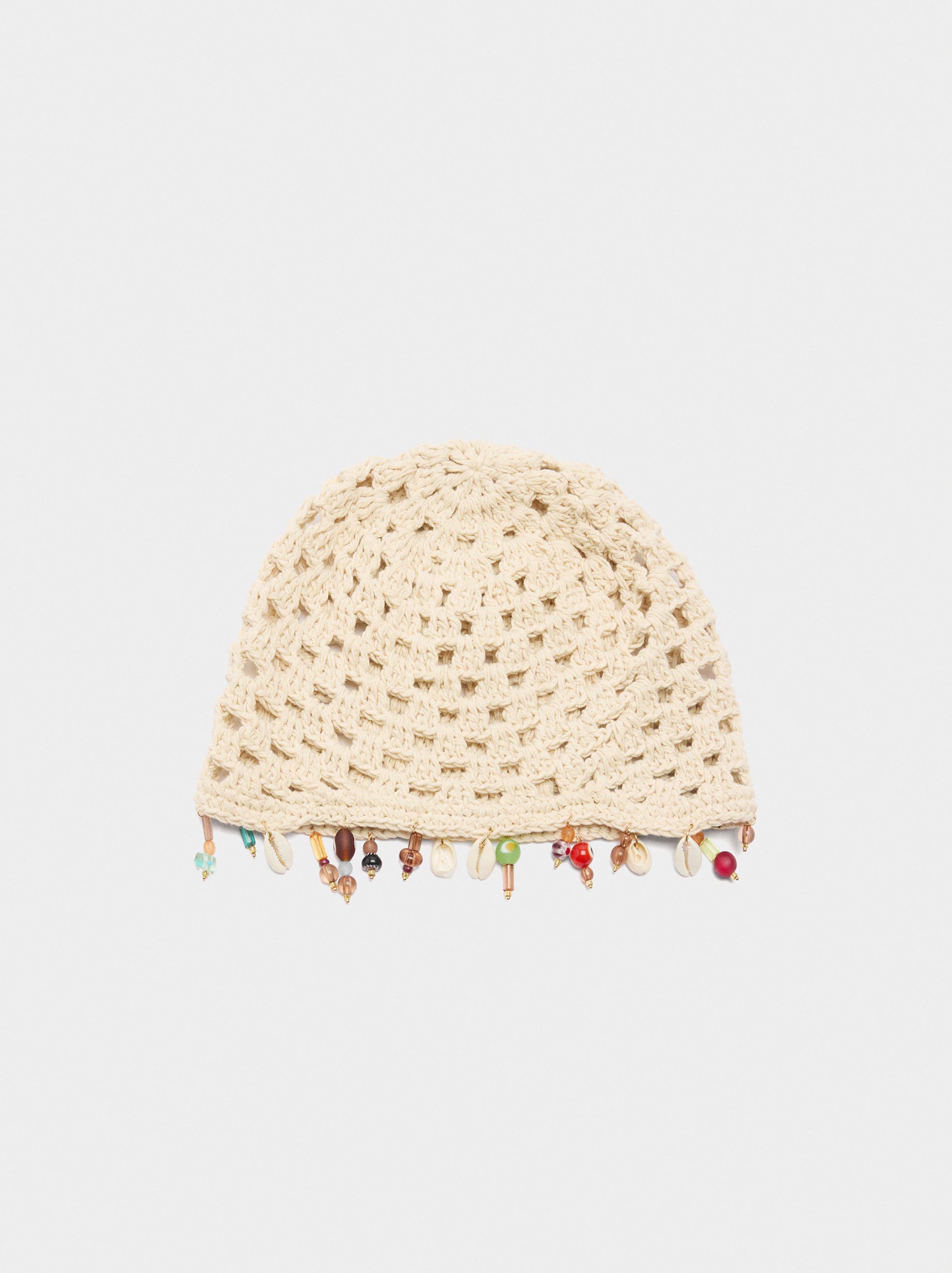 Bonnet en crochet avec coquillages image number 0.0