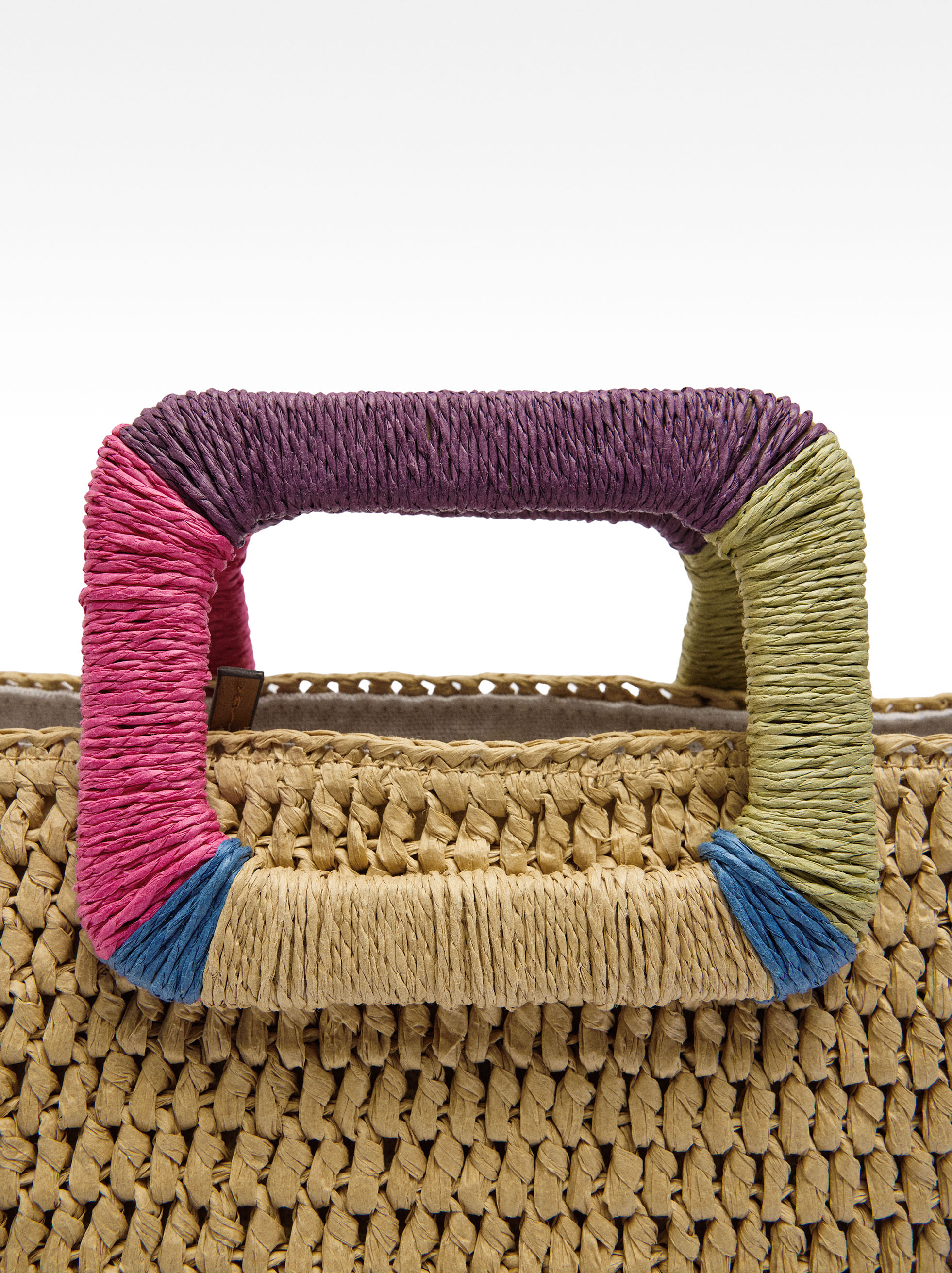 Tote bag with straw effect and multicolor handle image number 5.0