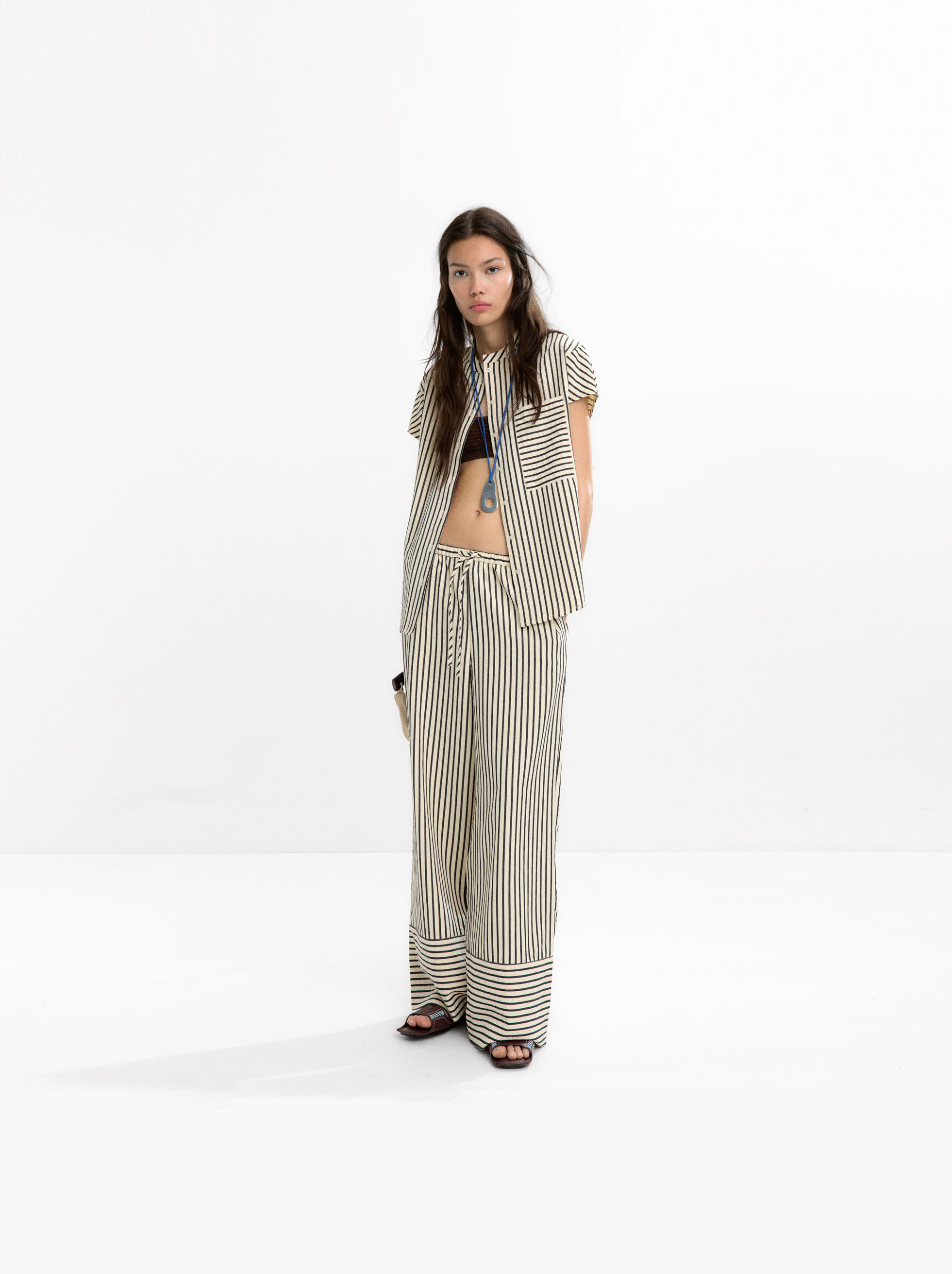 Striped loose-fitting trousers image number 7.0