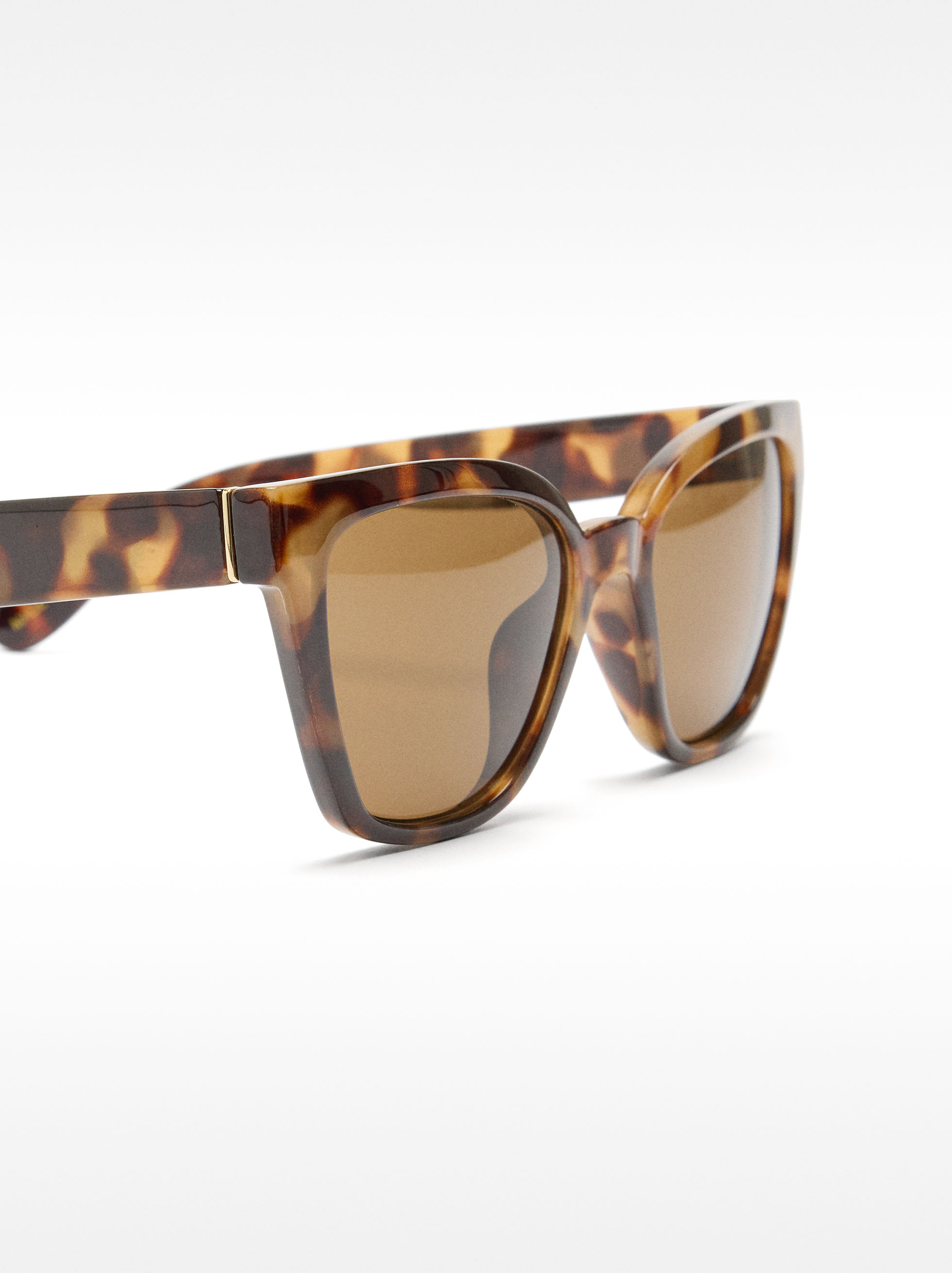 Gafas de sol mariposa image number 1.0