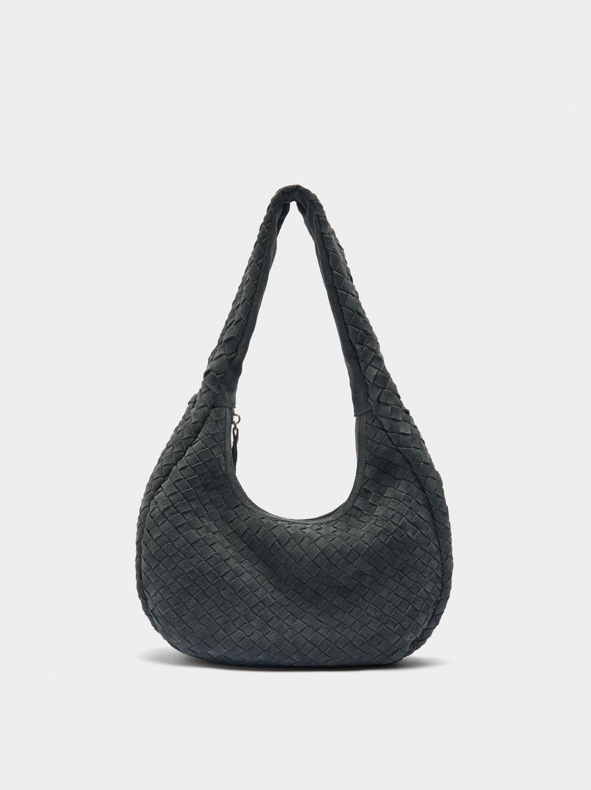 Bossa hobo de pell trenzada image number 0.0