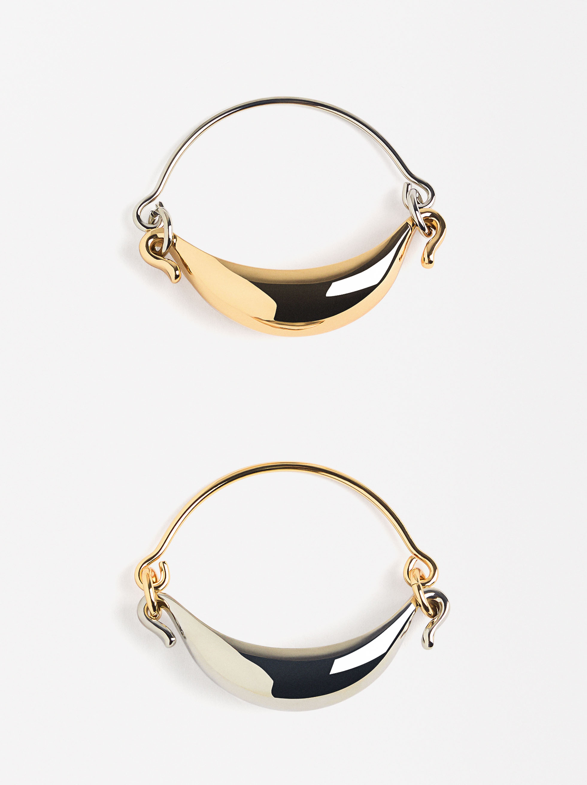 Ensemble de bracelets bicolores image number 0.0