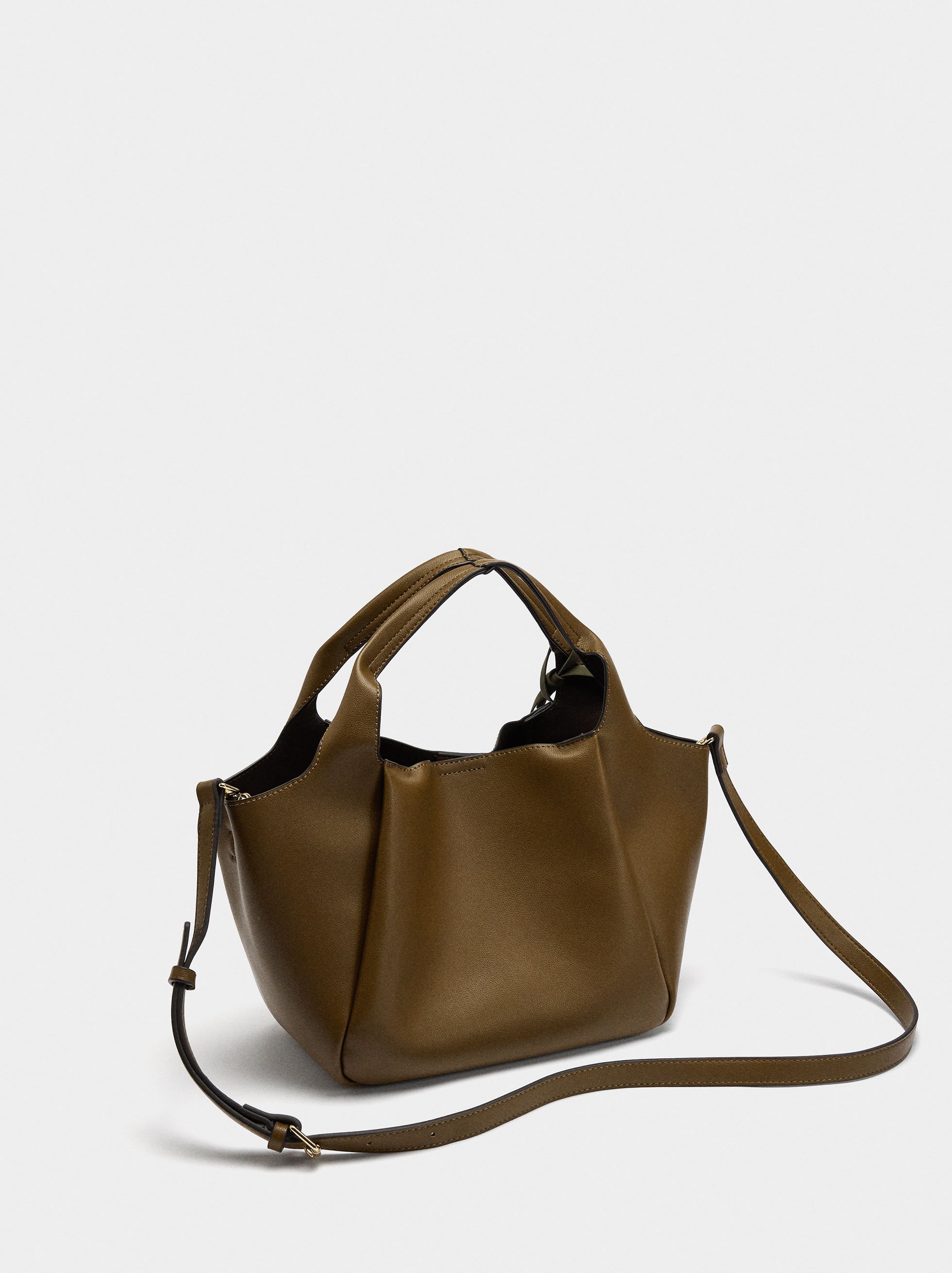 Tote bag with pendant image number 2.0