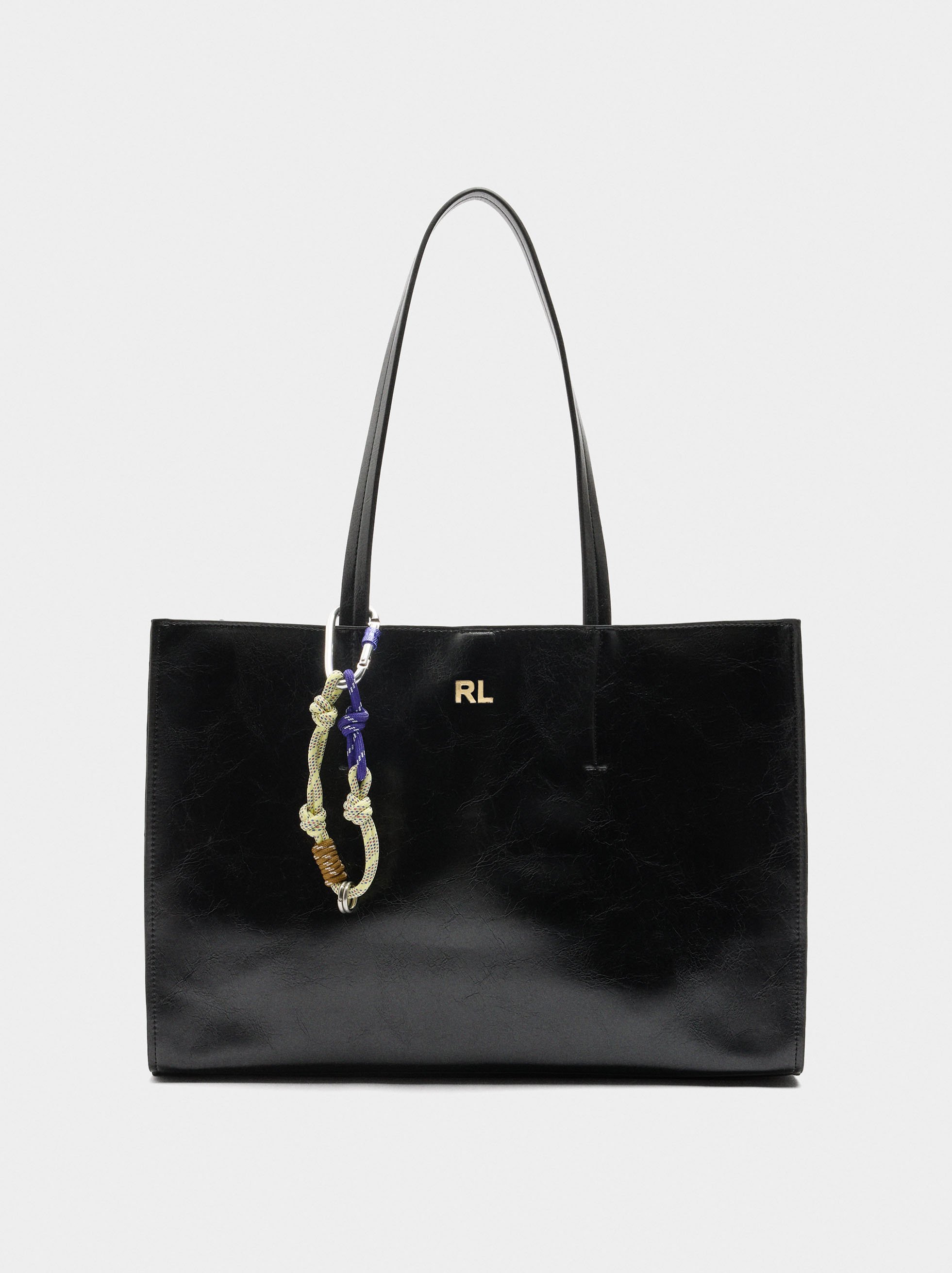 Shopper bag with pendant image number 2.0