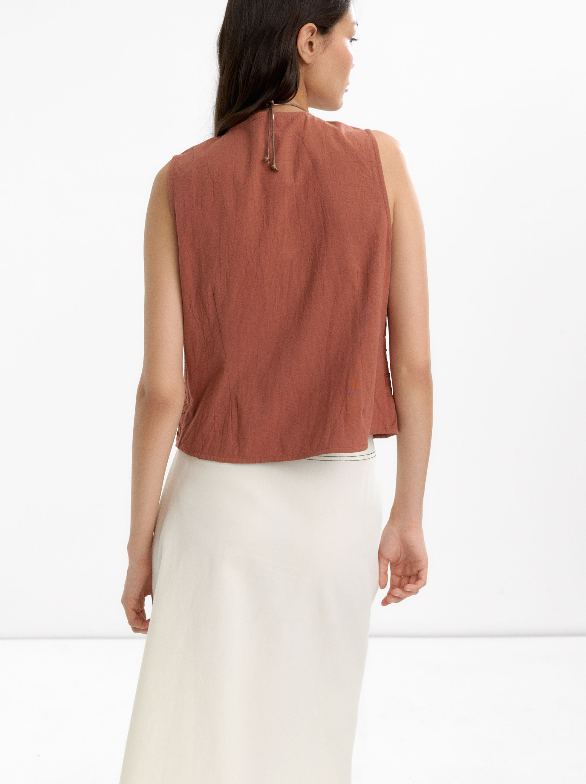 Gilet avec broderies 100% coton image number 3.0