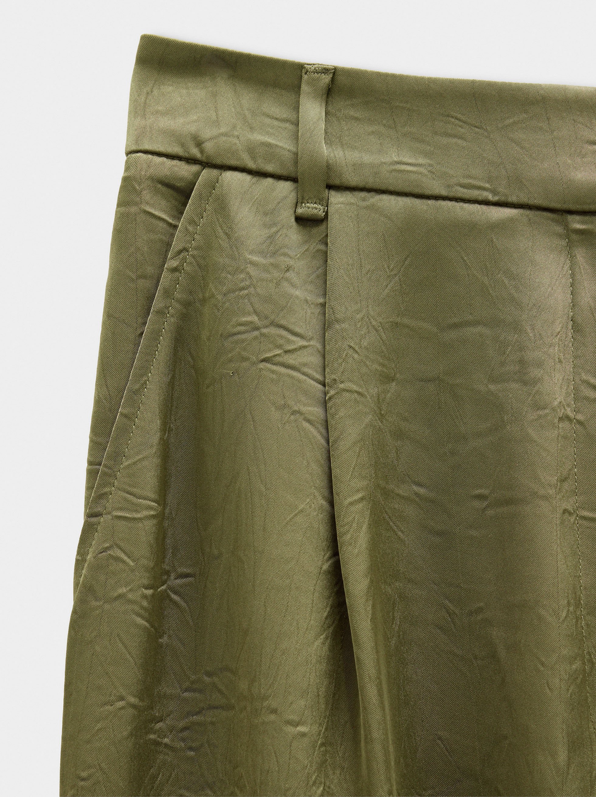 Straight trousers with crinkled effect image number 5.0