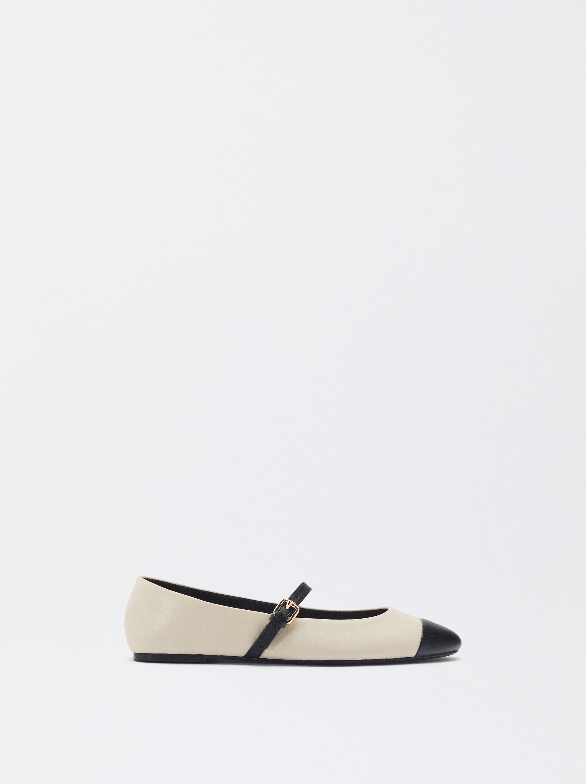 Bicolor Ballerinas With Buckle image number 1.0