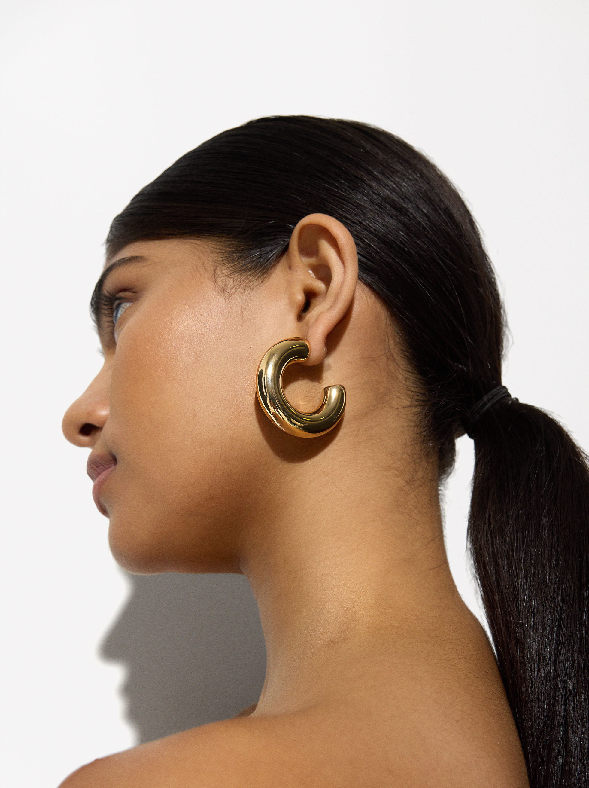 Gold hoop earrings , Golden, hi-res