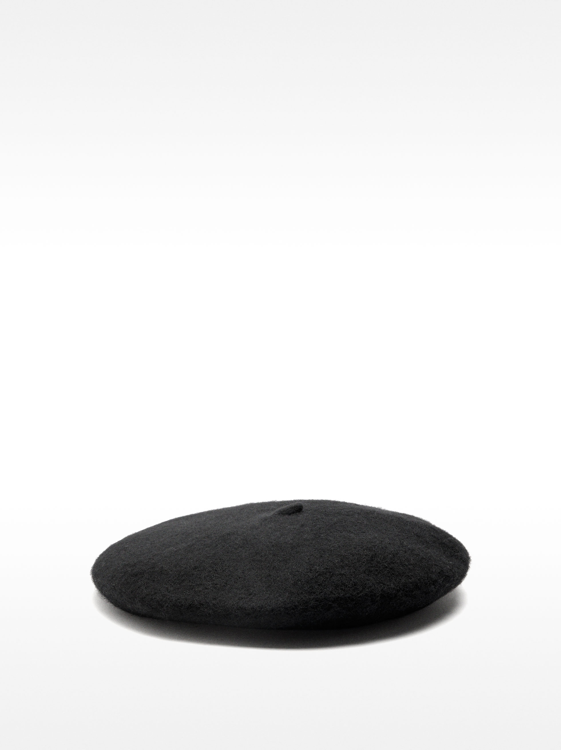 Wool beret image number 0.0