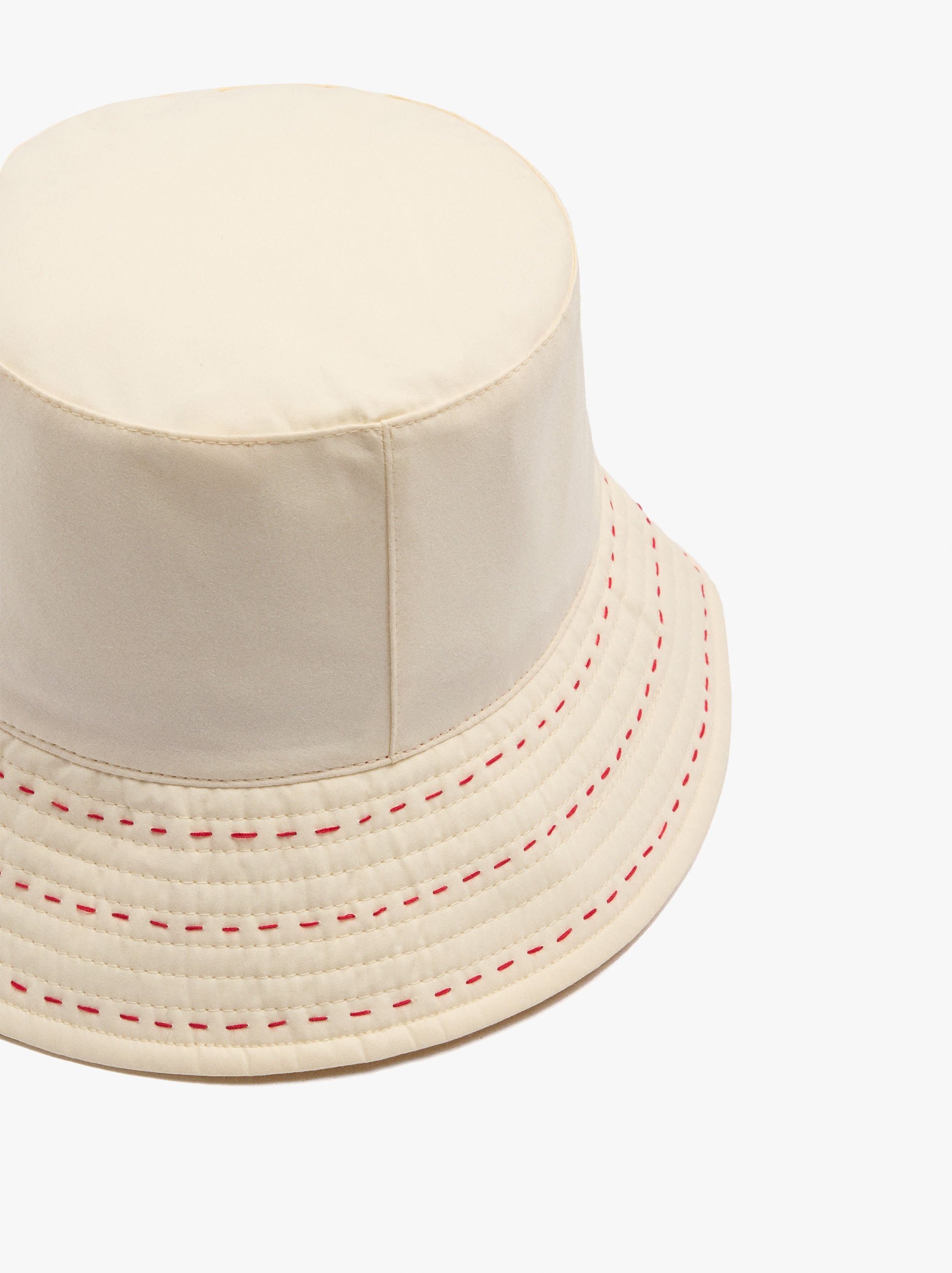 Bucket hat with 100% cotton image number 1.0
