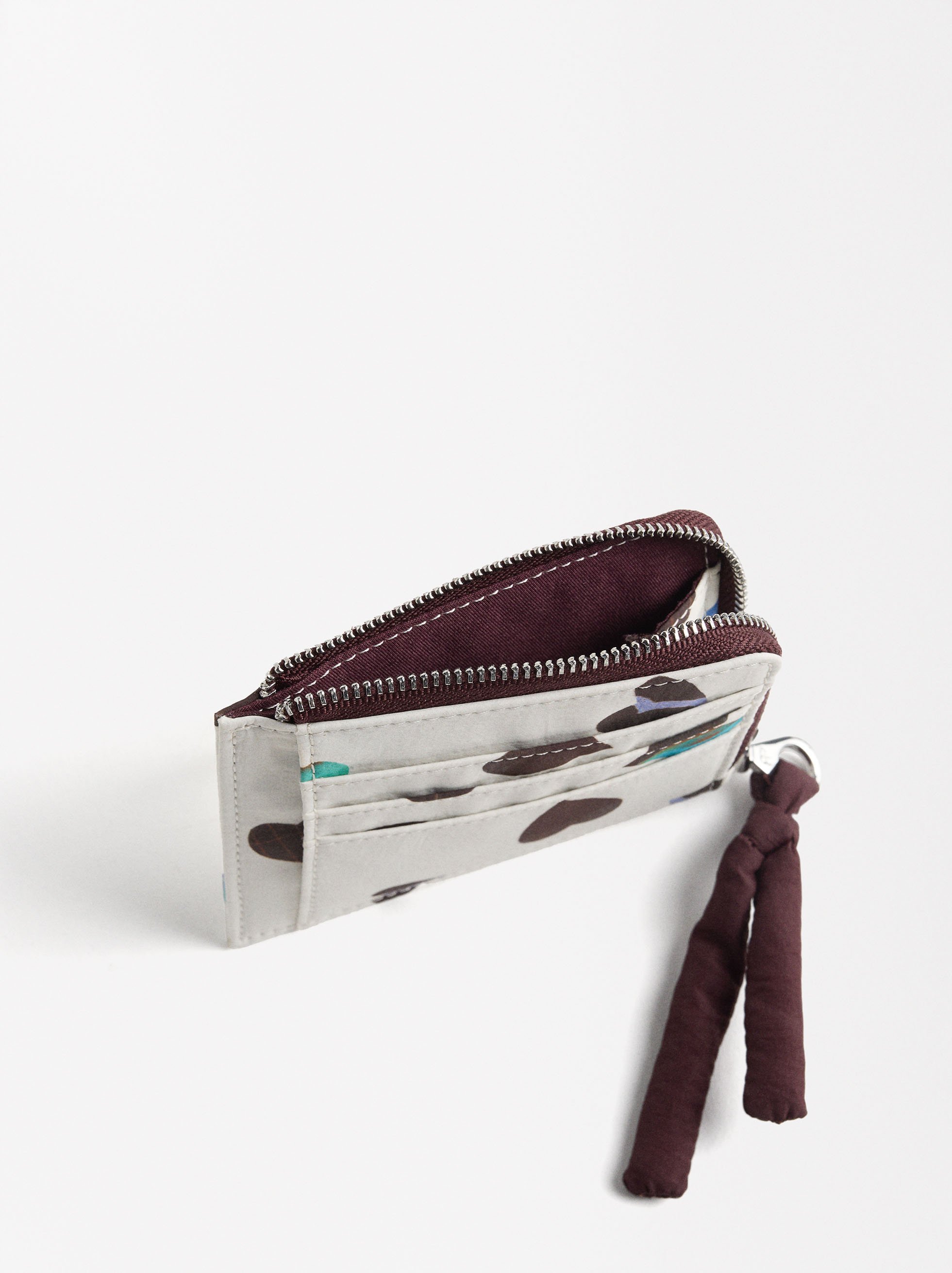 Printed nylon card holder image number 3.0