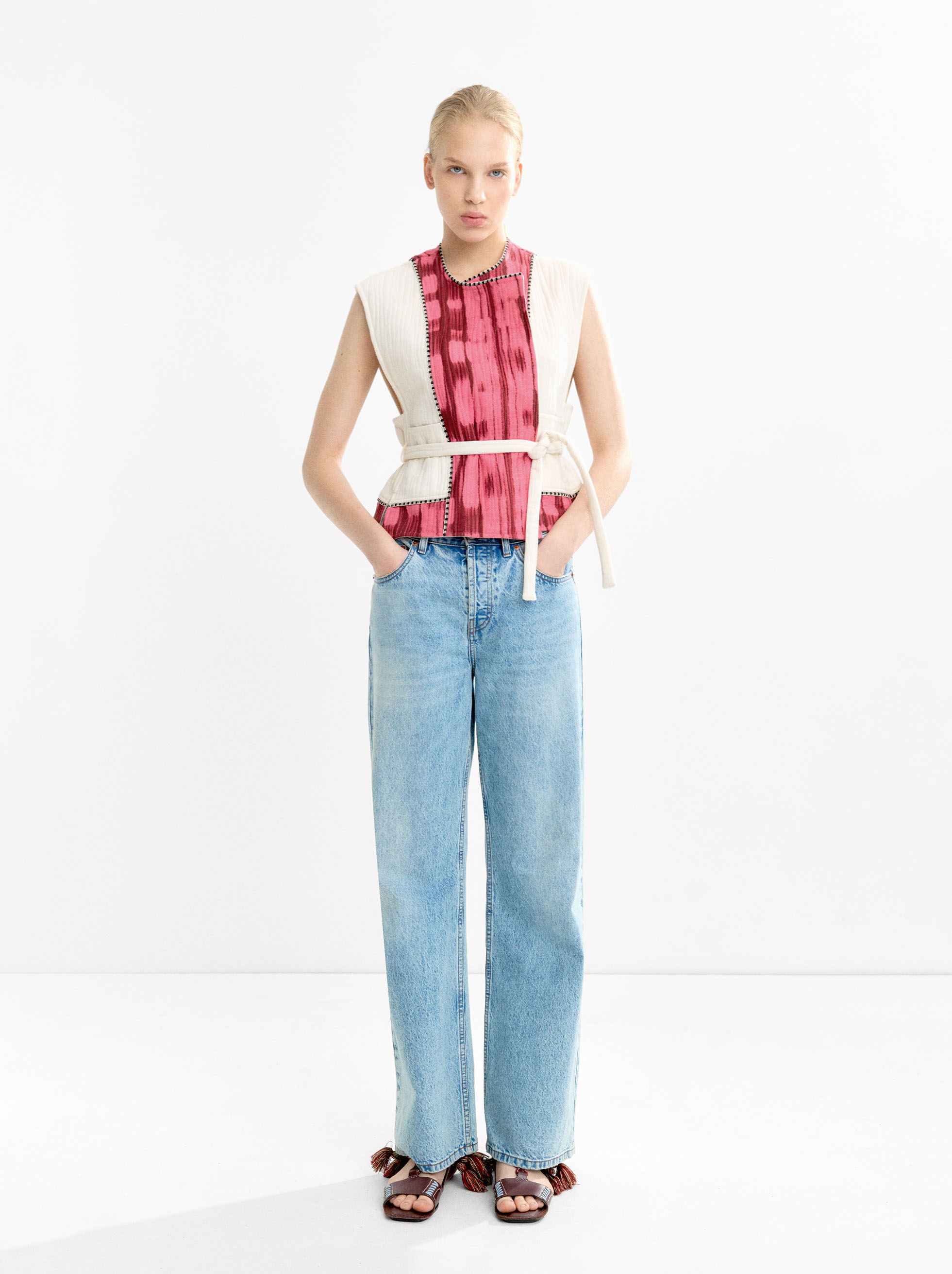 100% cotton vest image number 0.0