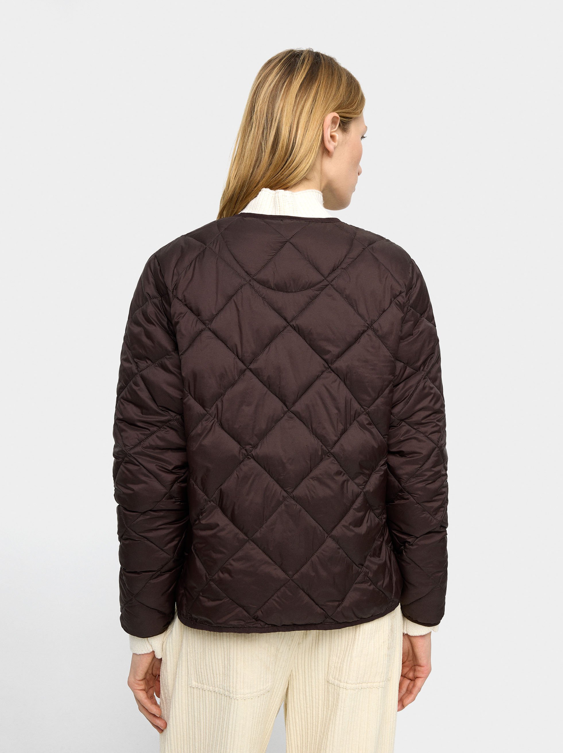 Foldable padded jacket image number 3.0