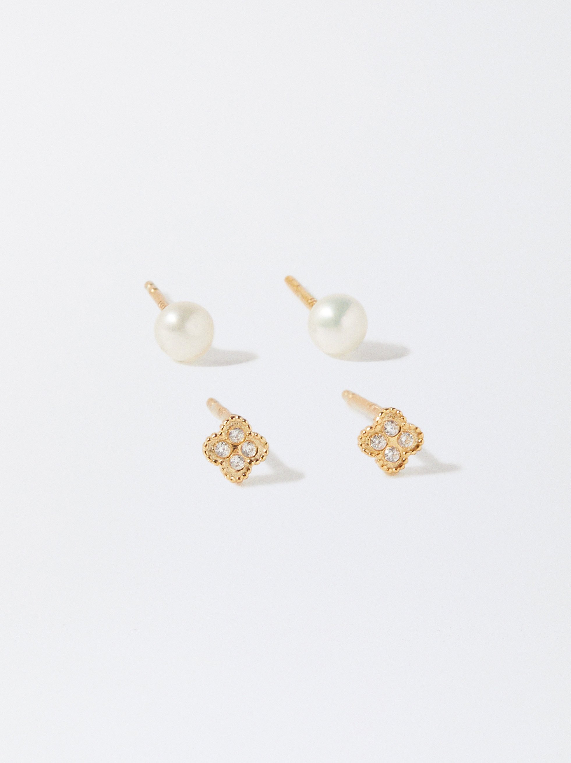 925 silver studs with freshwater pearls image number 0.0