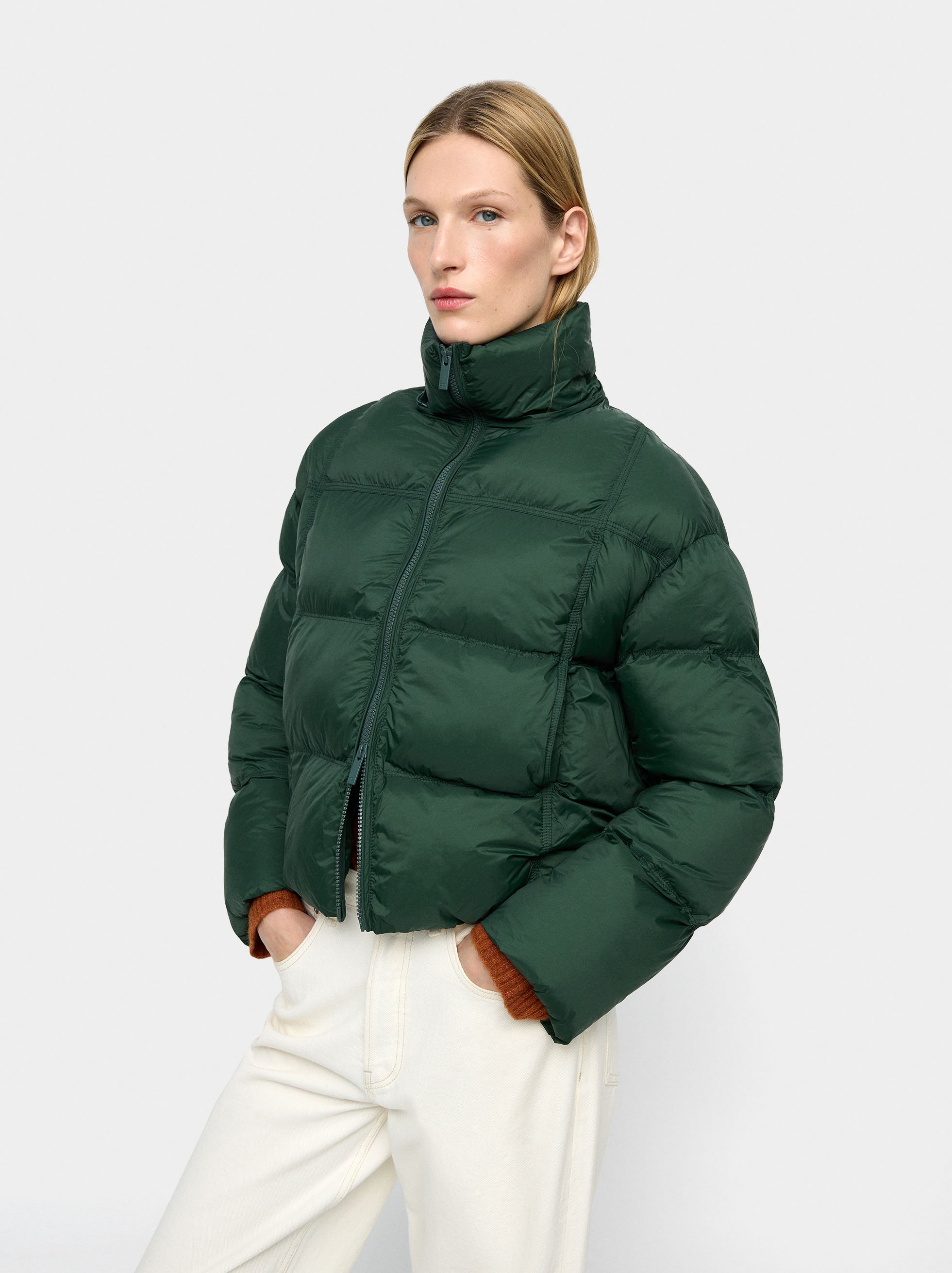 Quilted coat with removable hood image number 3.0