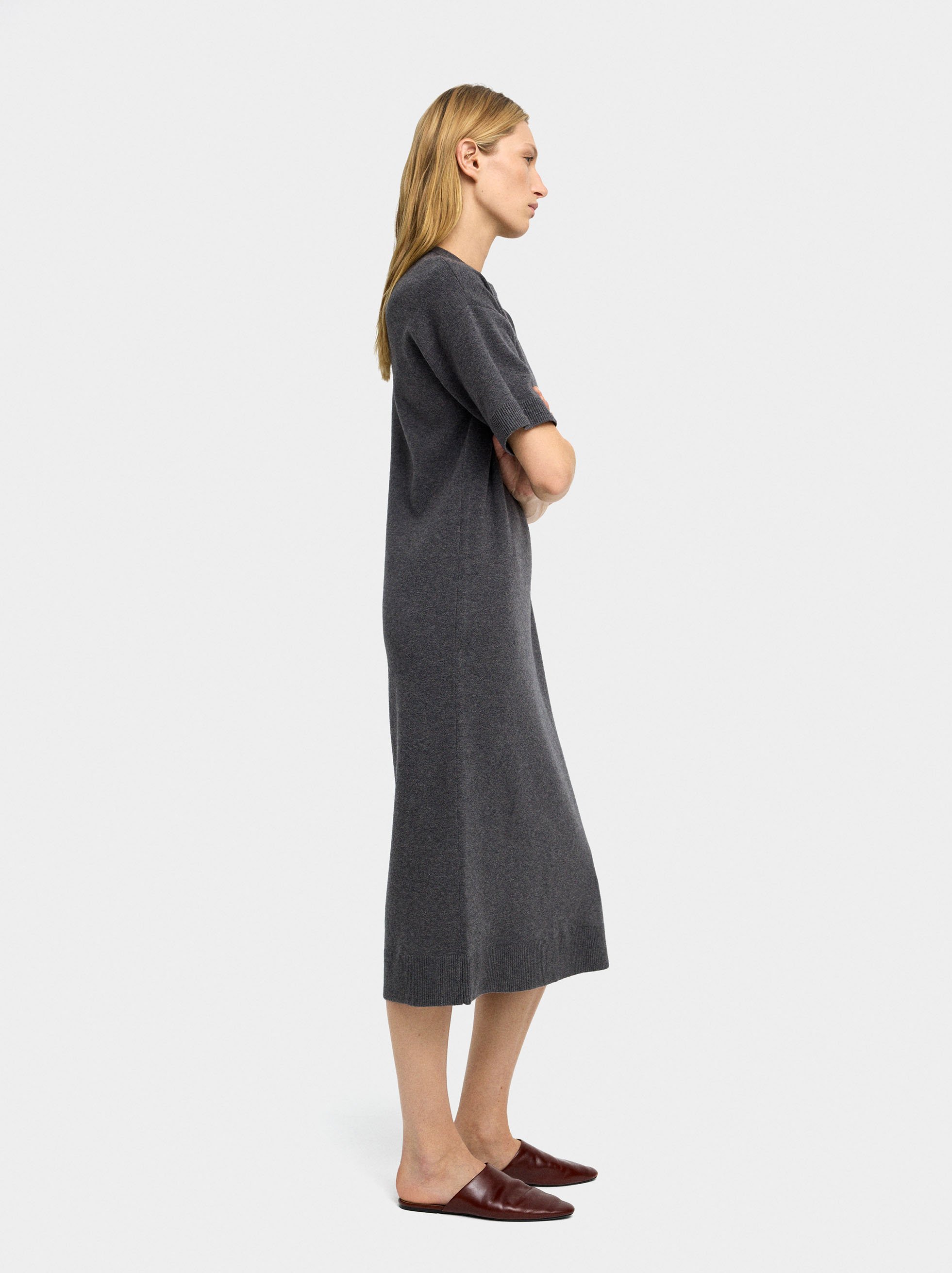 Robe midi en maille image number 3.0