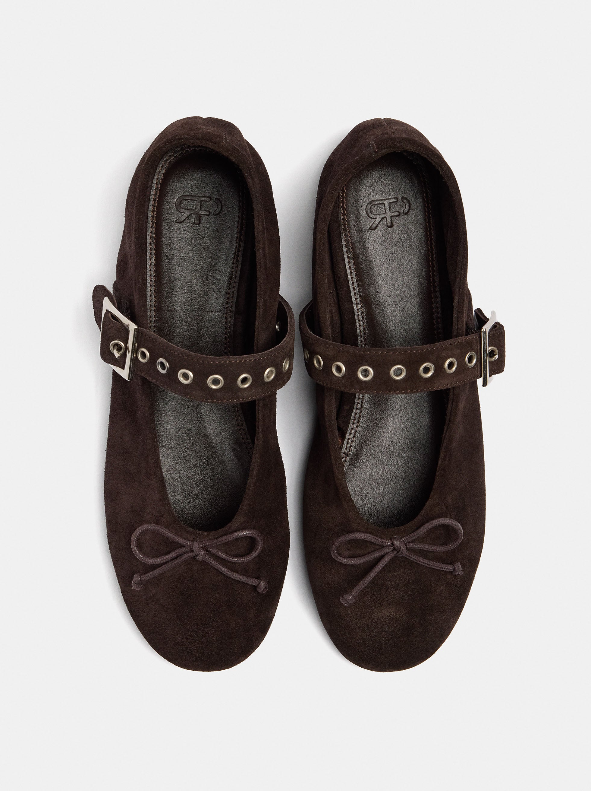 Leather ballet flats with strap and studs image number 0.0