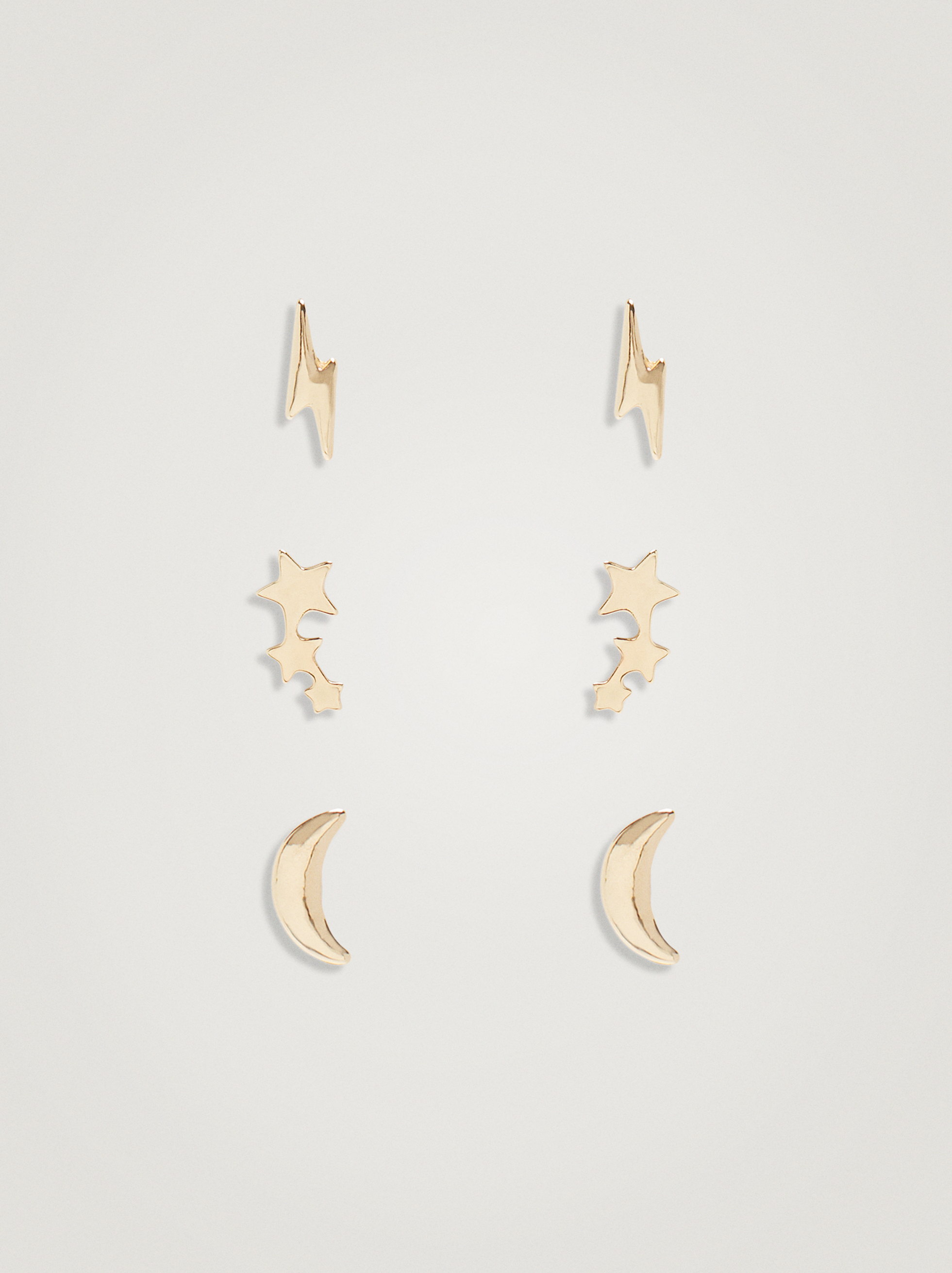 Set Of Earrings With Charms image number 0.0