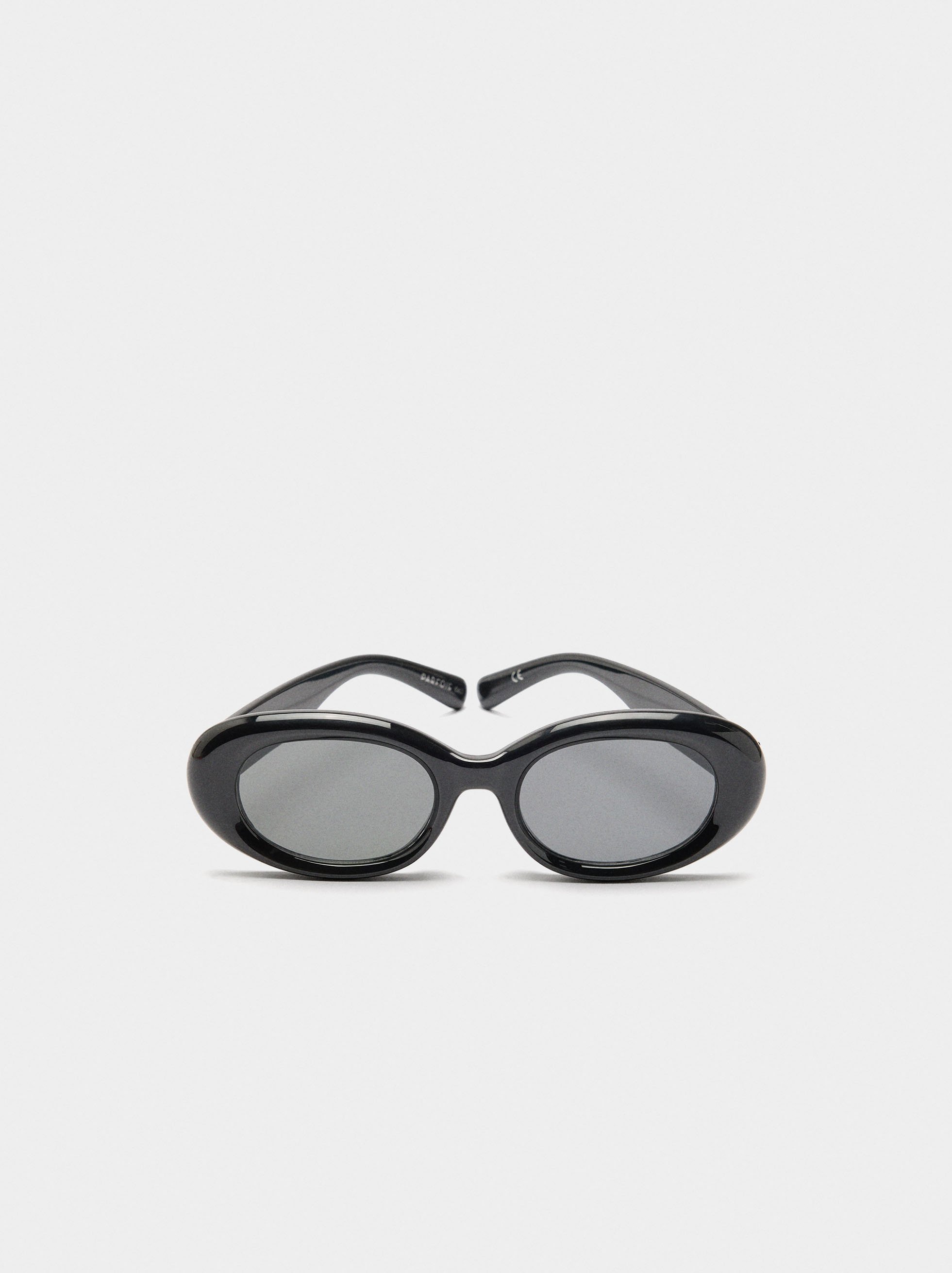 Oval sunglasses image number 0.0