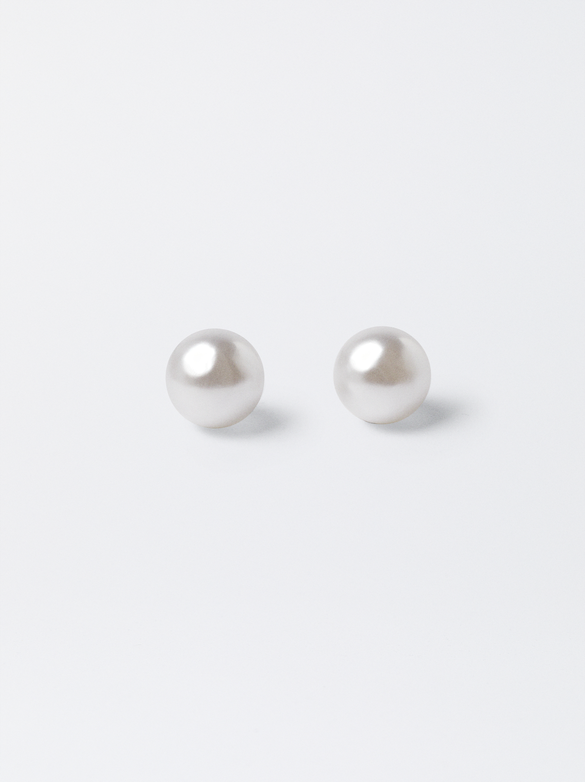 Earrings With Pearls image number 0.0