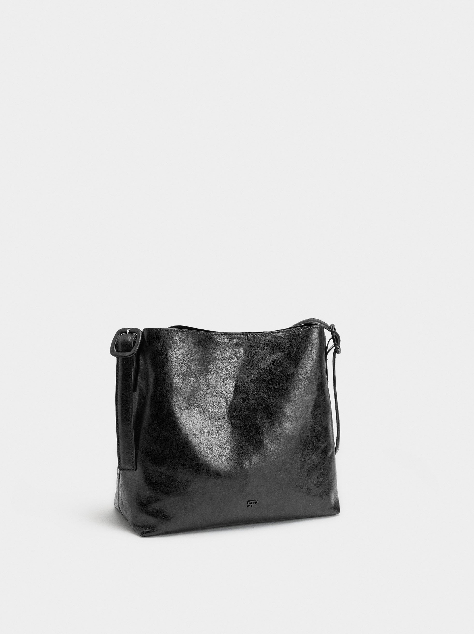 Schultertasche mit Crackle-Effekt image number 2.0