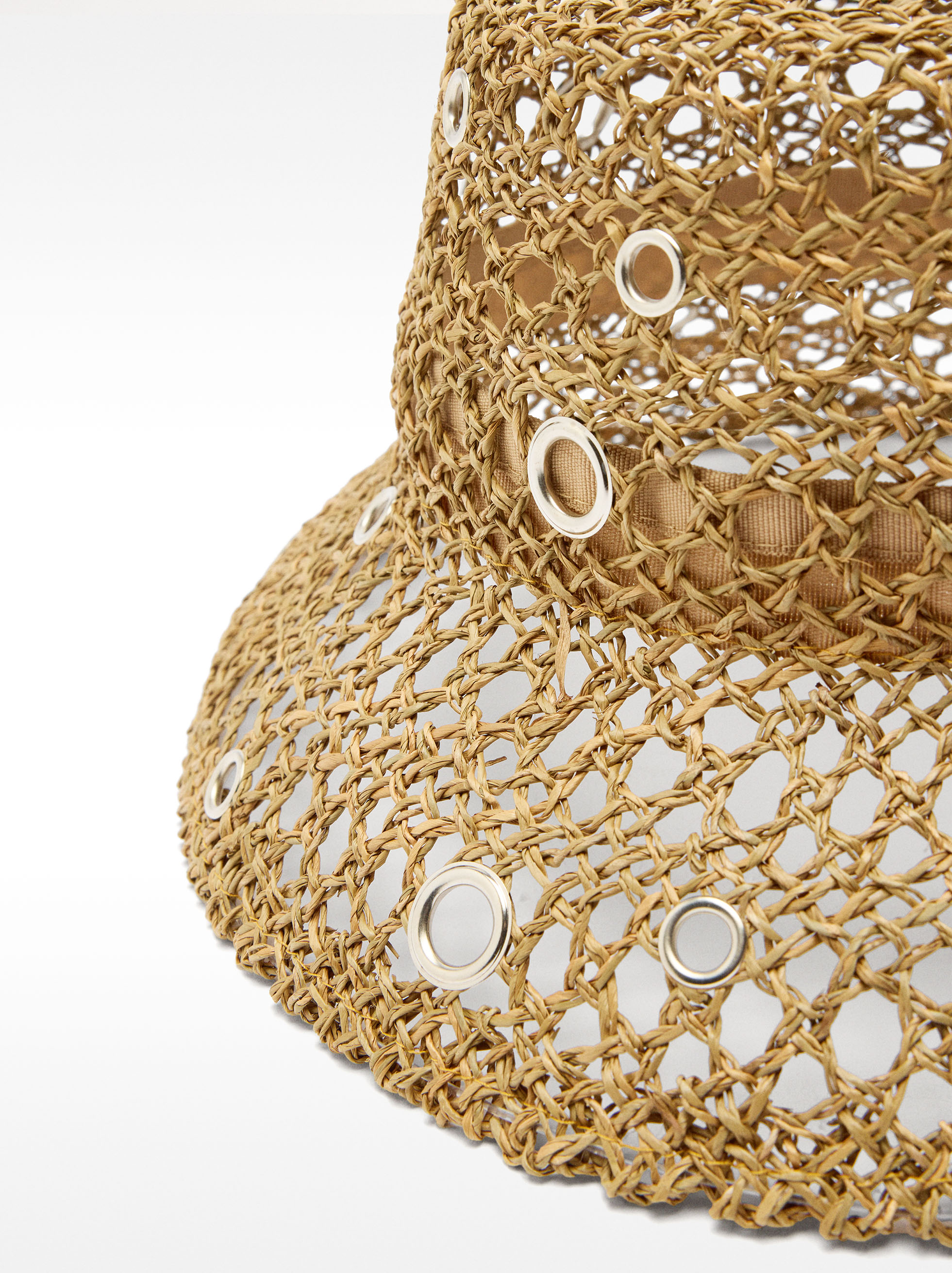 Straw hat with studs image number 1.0