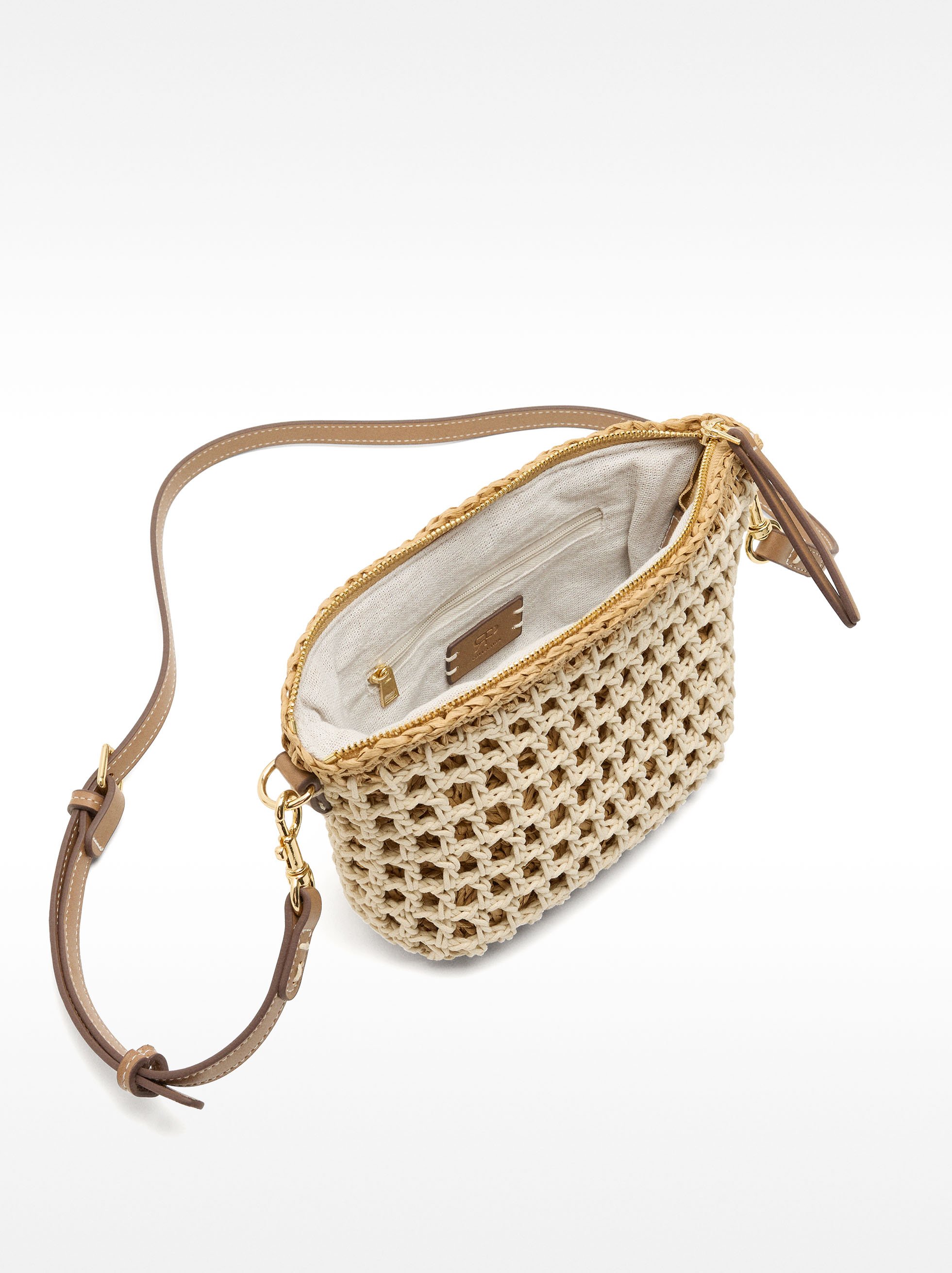 Braided crossbody bag with straw effect image number 4.0