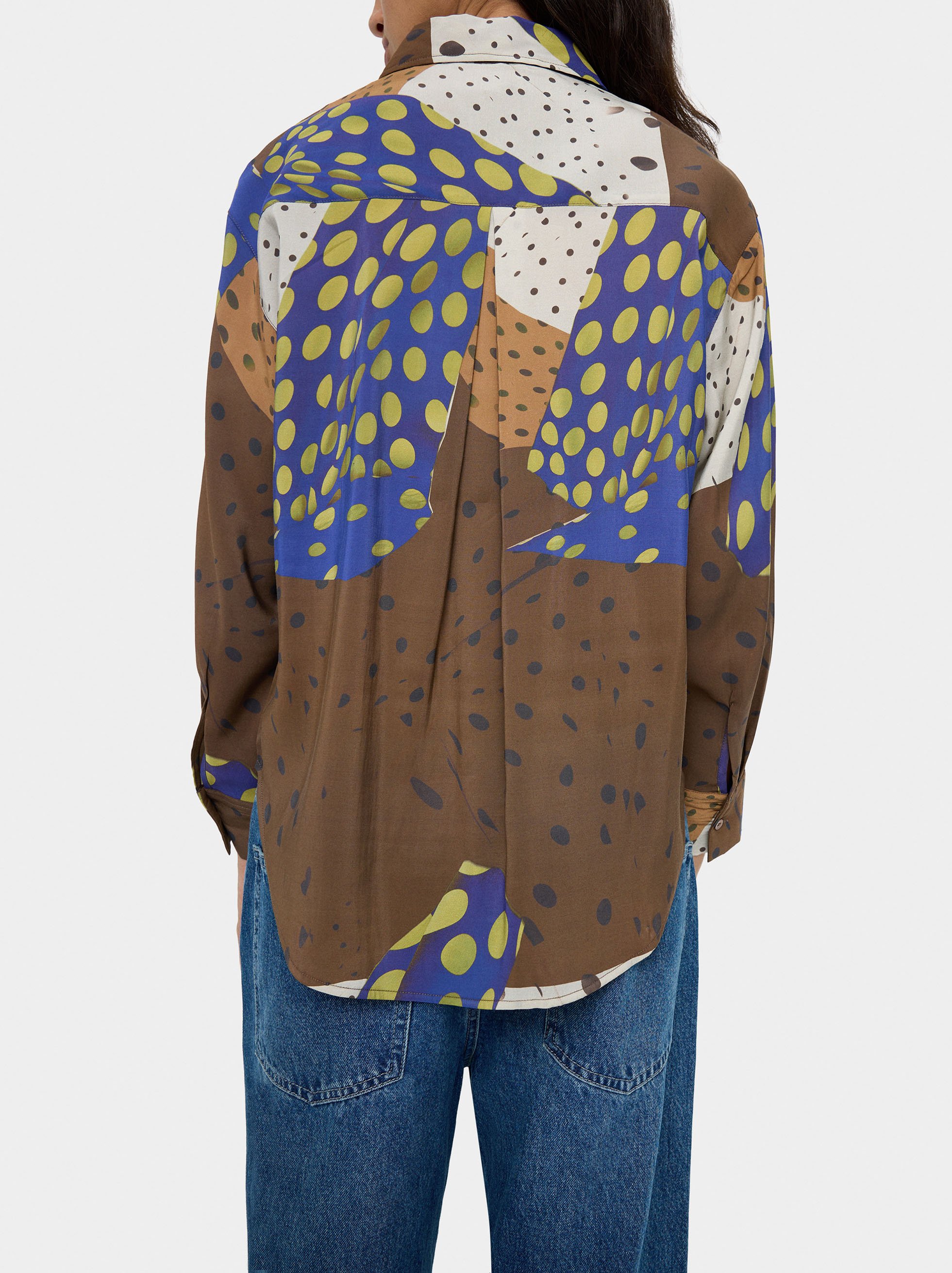 Printed shirt with long sleeves image number 3.0