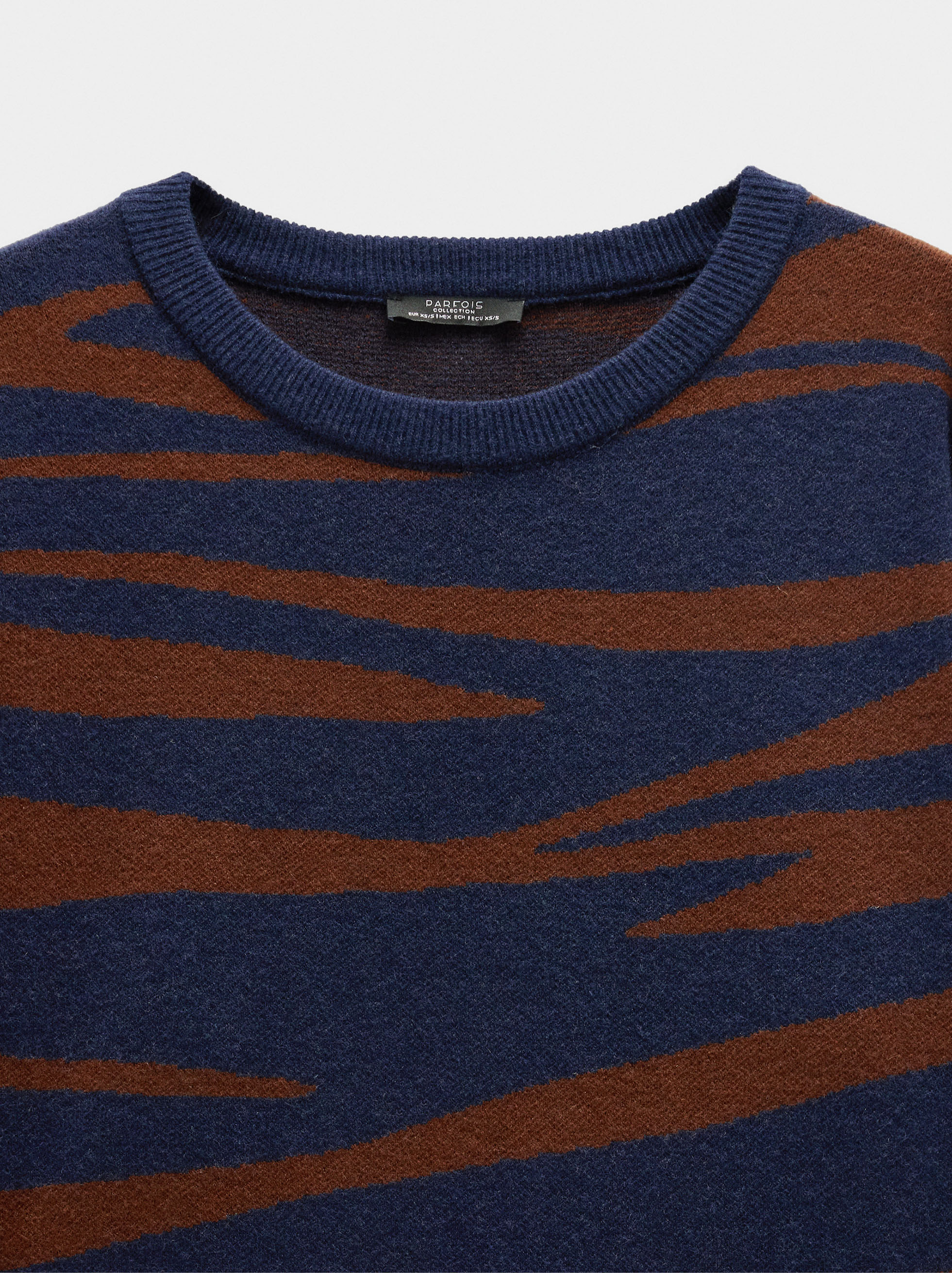 Jacquard knit dress image number 5.0