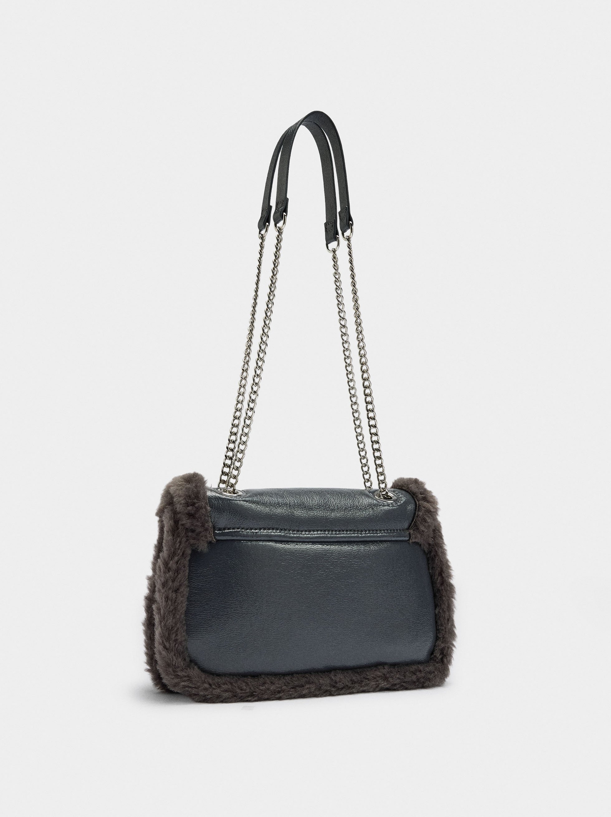 Shoulder bag with fur effect edges image number 2.0