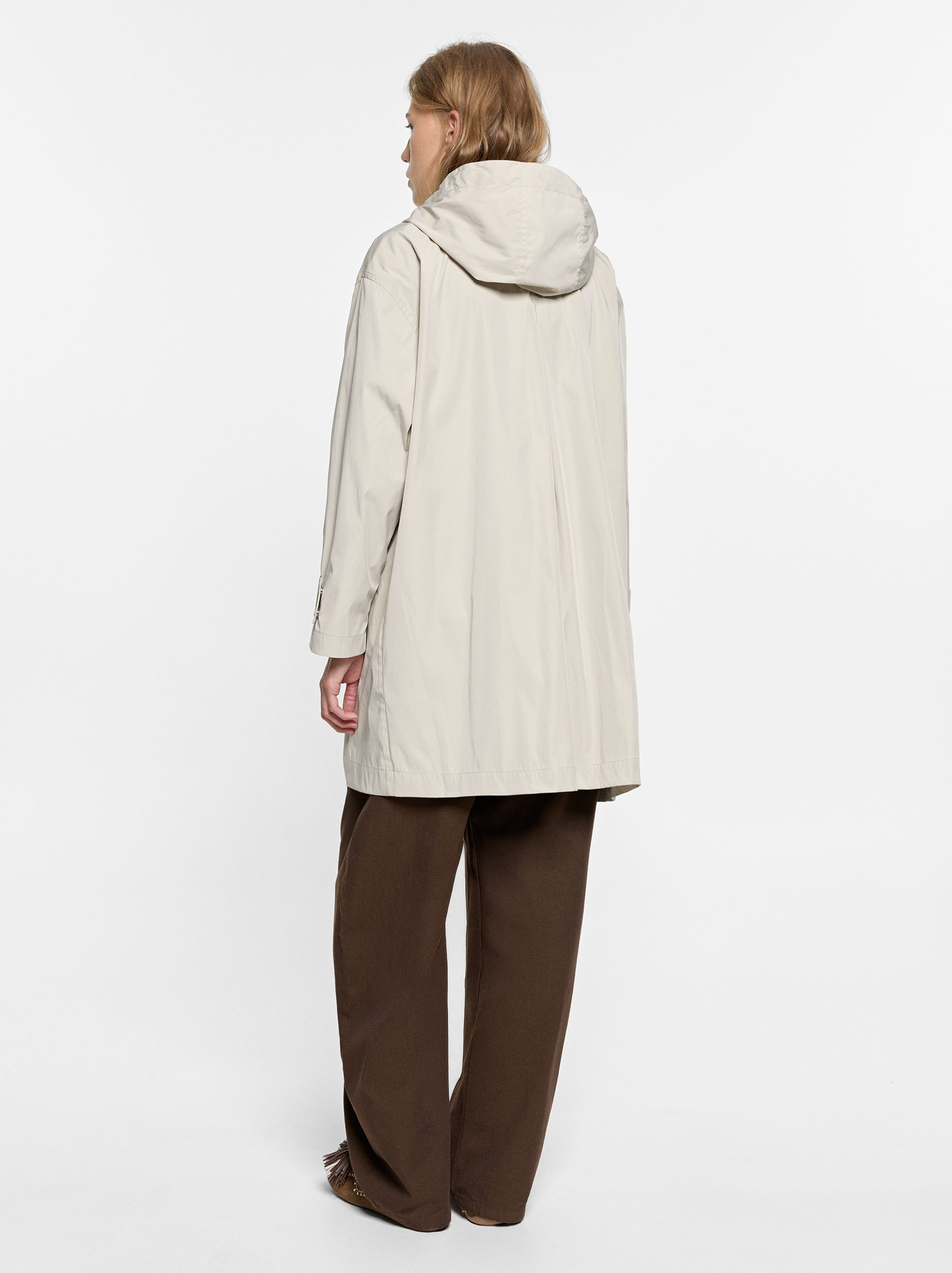 Plain coat with hood image number 6.0