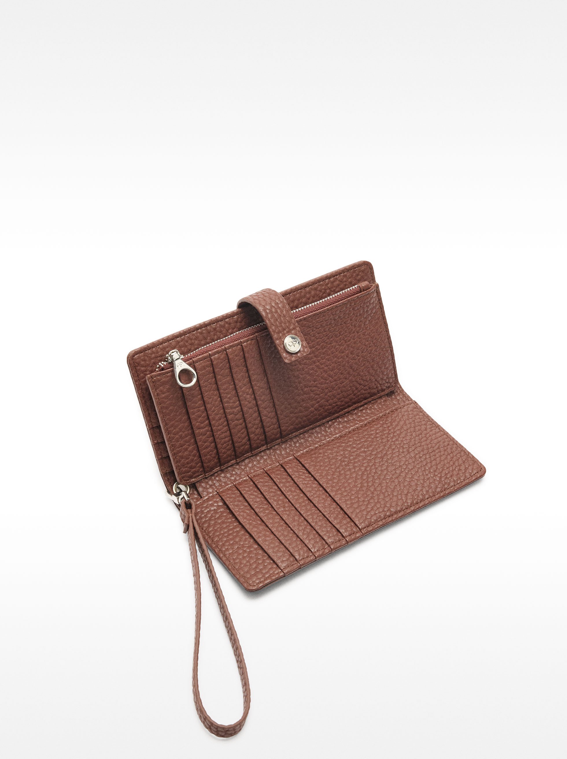 Wallet with texture L image number 3.0