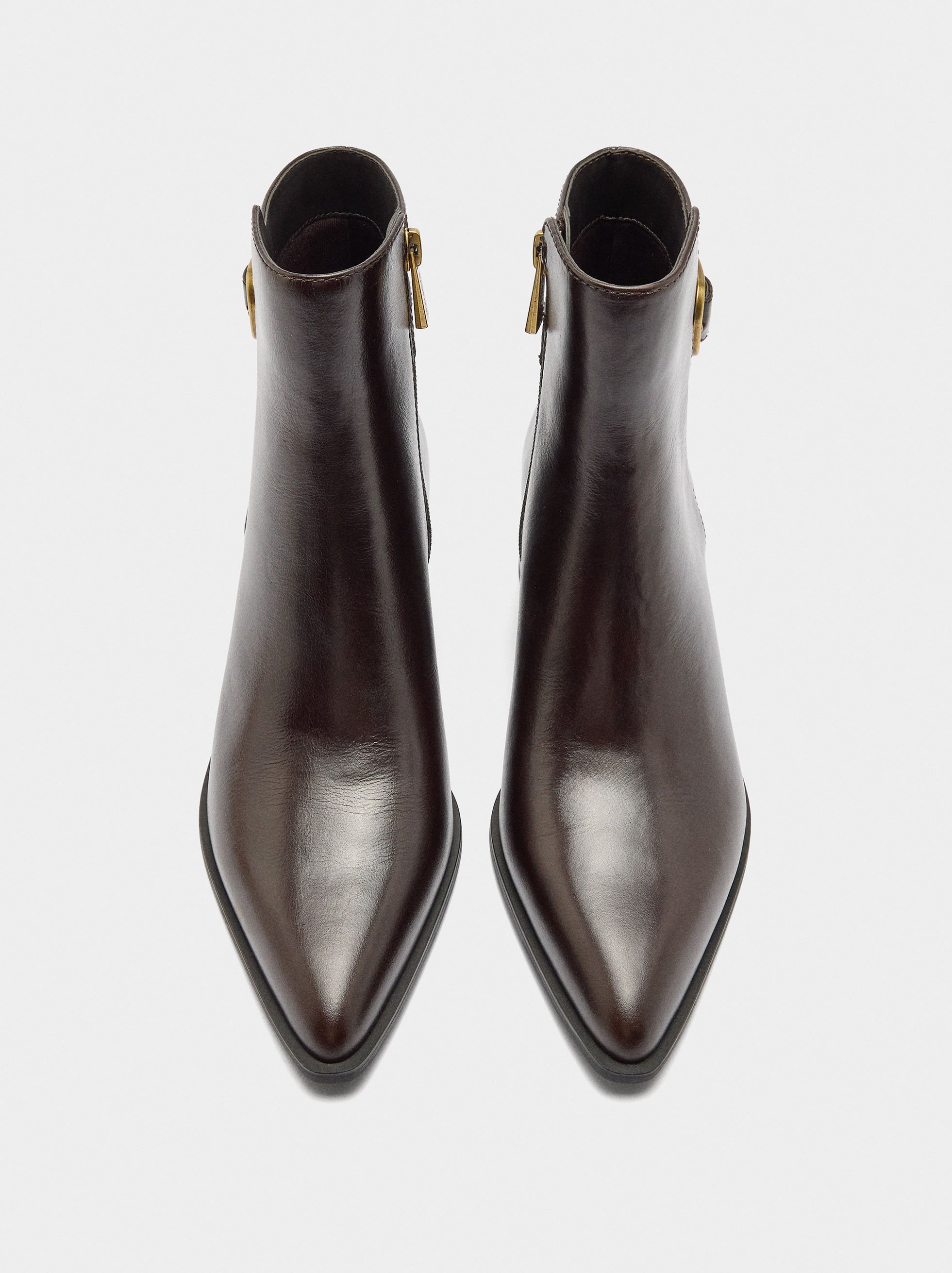 Leather ankle boots with buckle image number 0.0