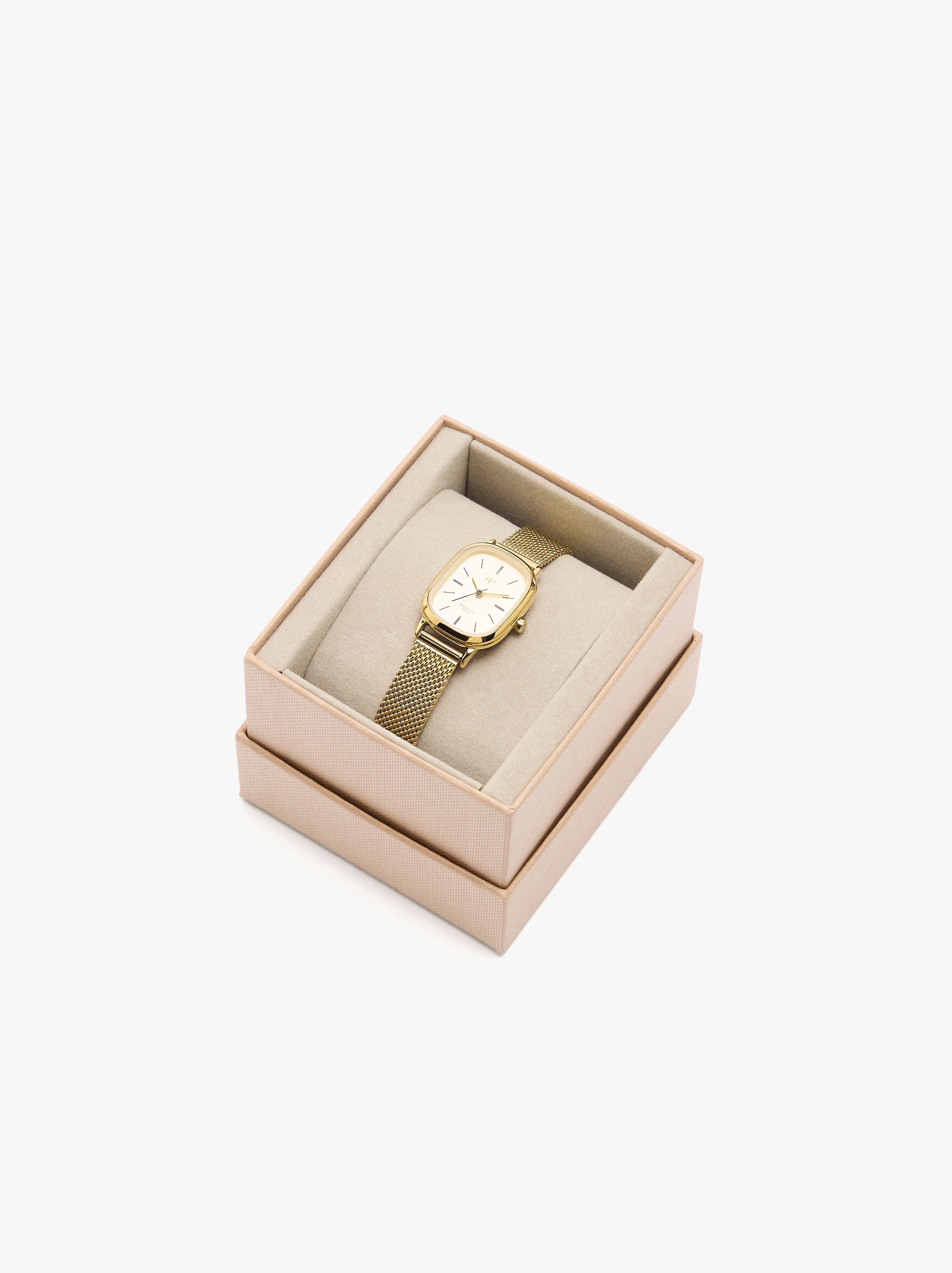 Rectangular watch with steel metal mesh image number 3.0
