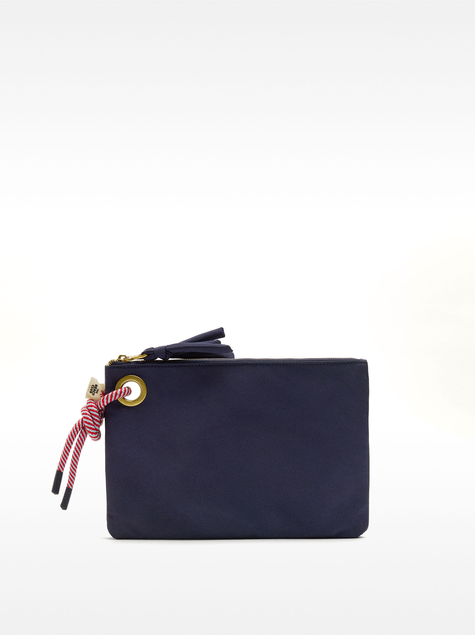 Double-purpose nylon pouch image number 0.0