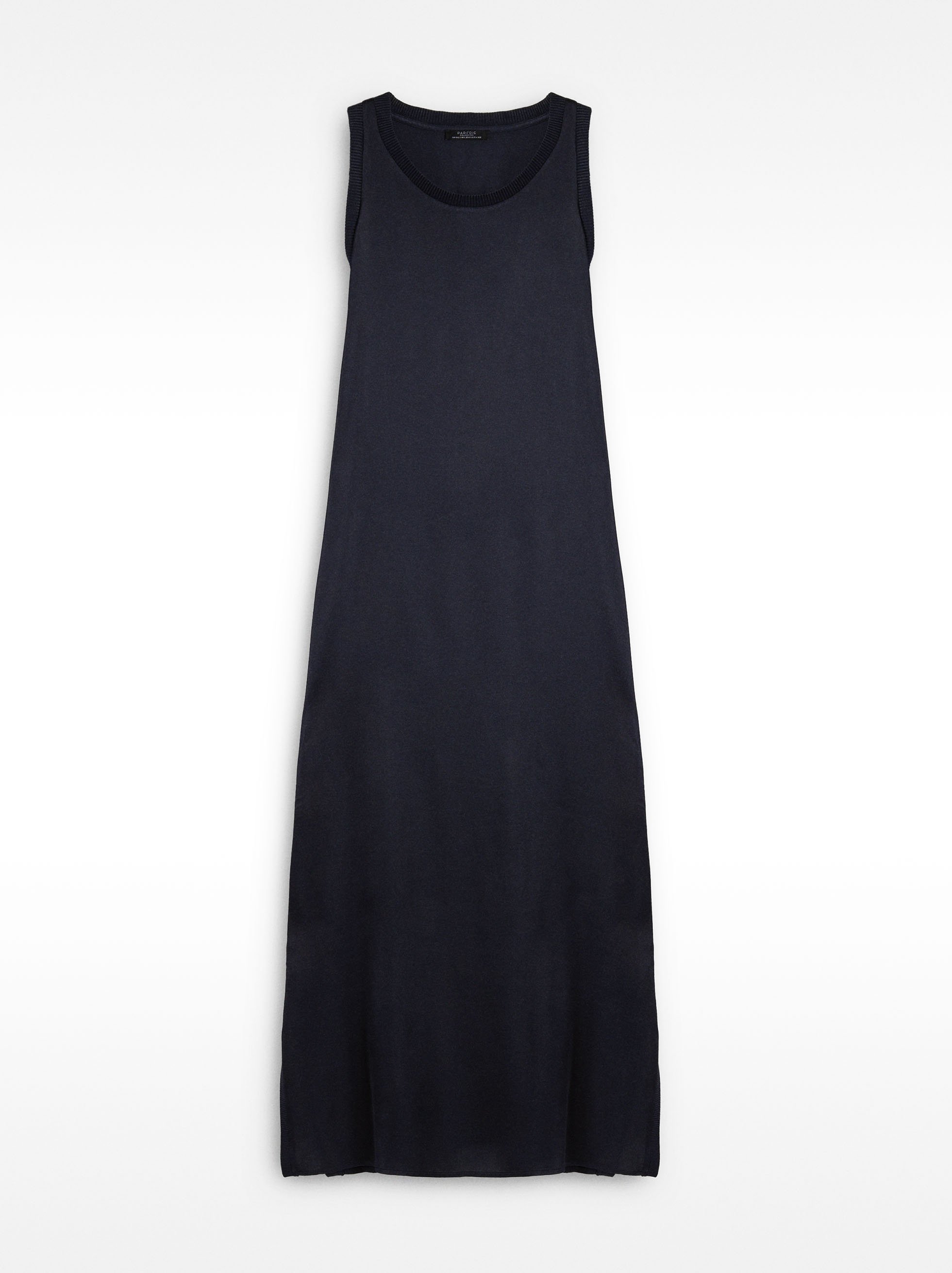 Plain flowy dress image number 4.0