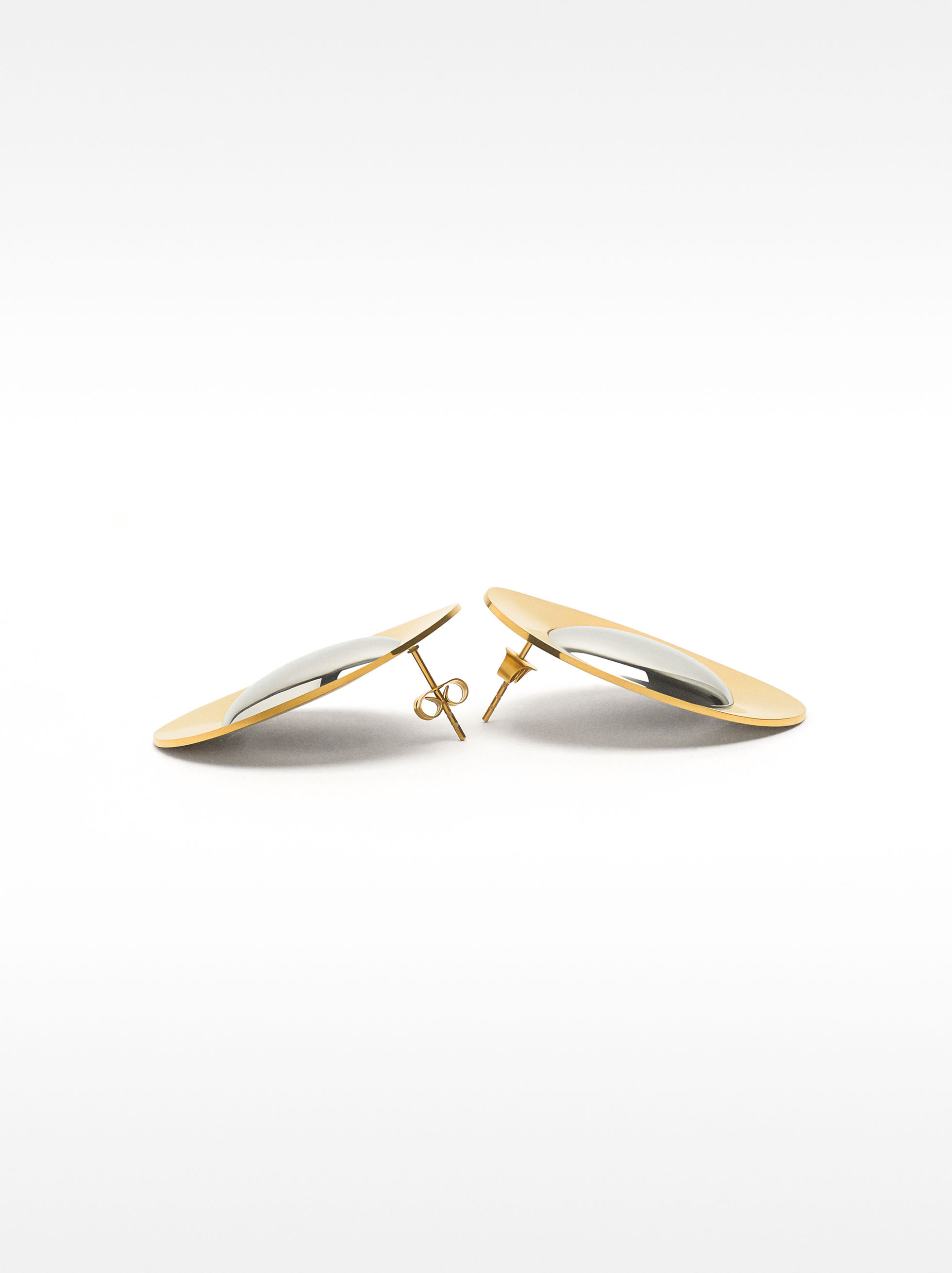 Bicolor oval earrings - stainless steel image number 3.0