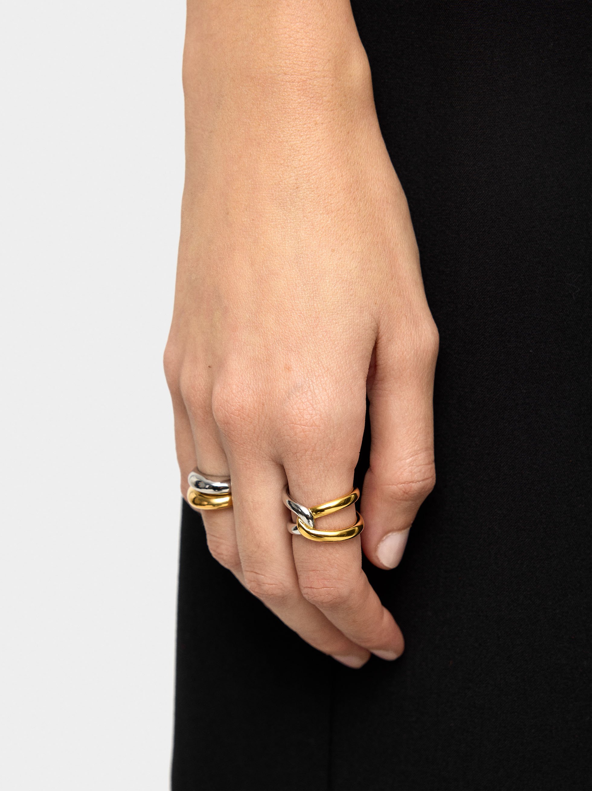 Bicolor crossed ring - stainless steel image number 1.0