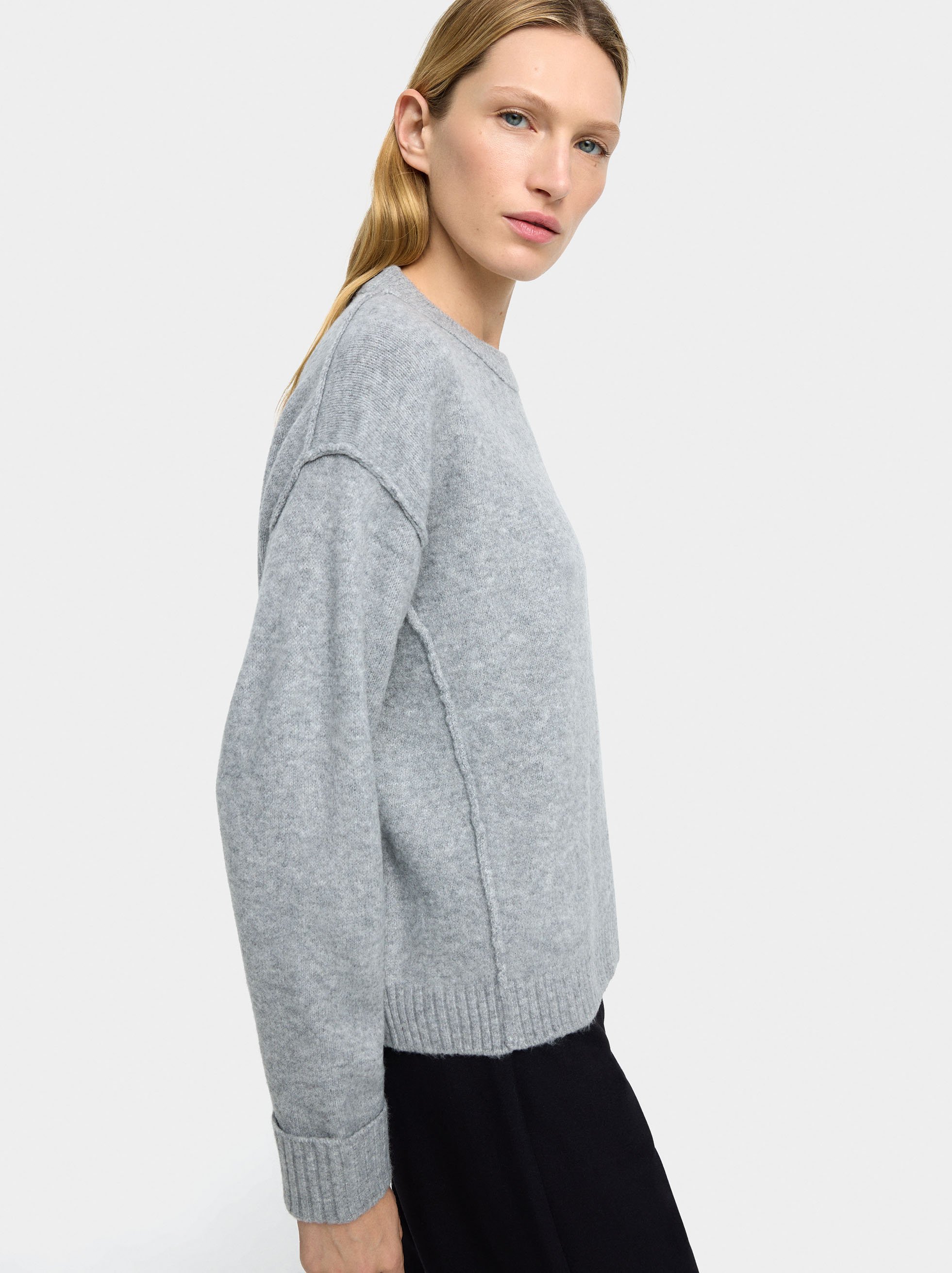 Plain knit sweater image number 2.0