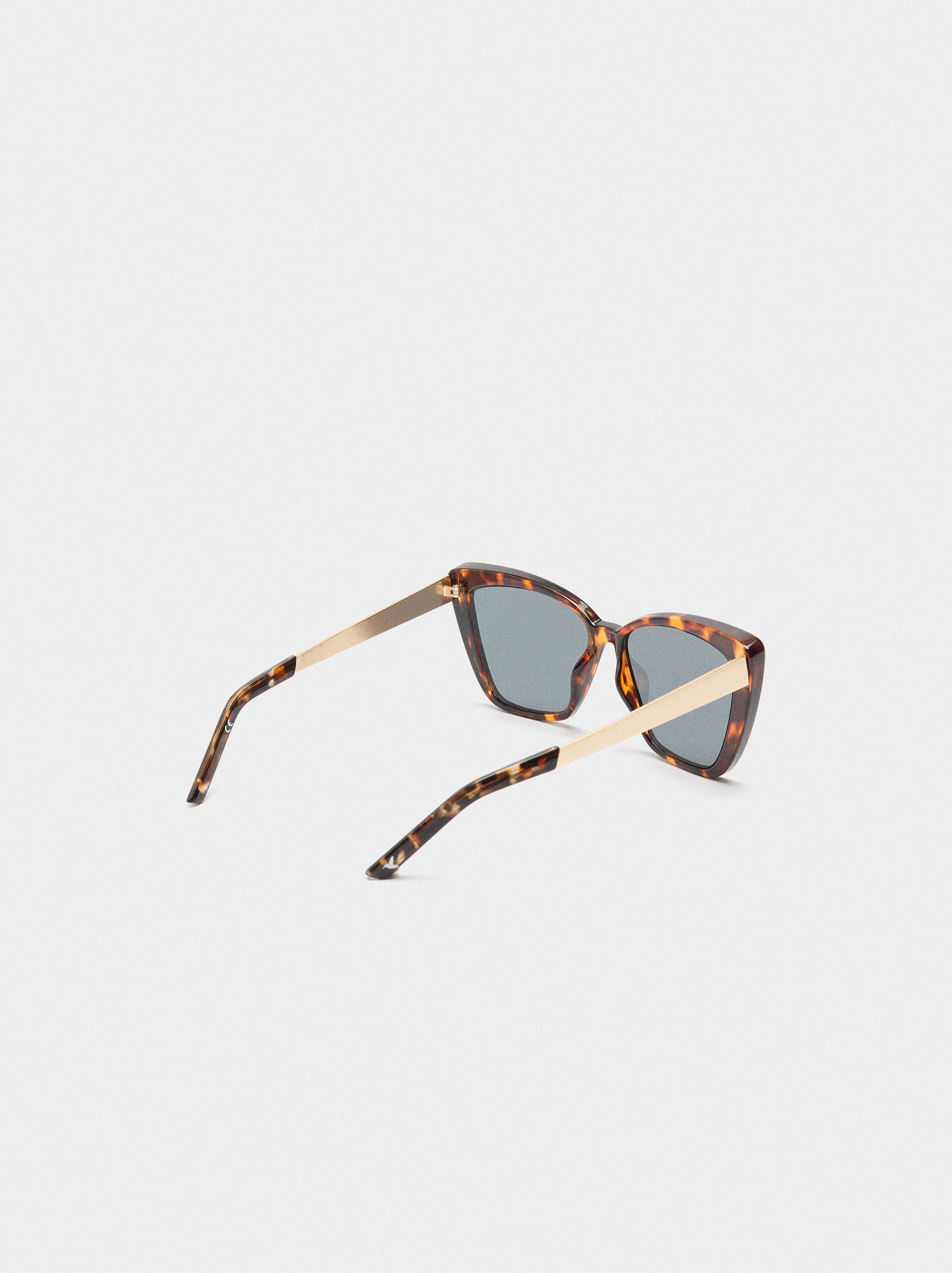 Butterfly sunglasses image number 2.0