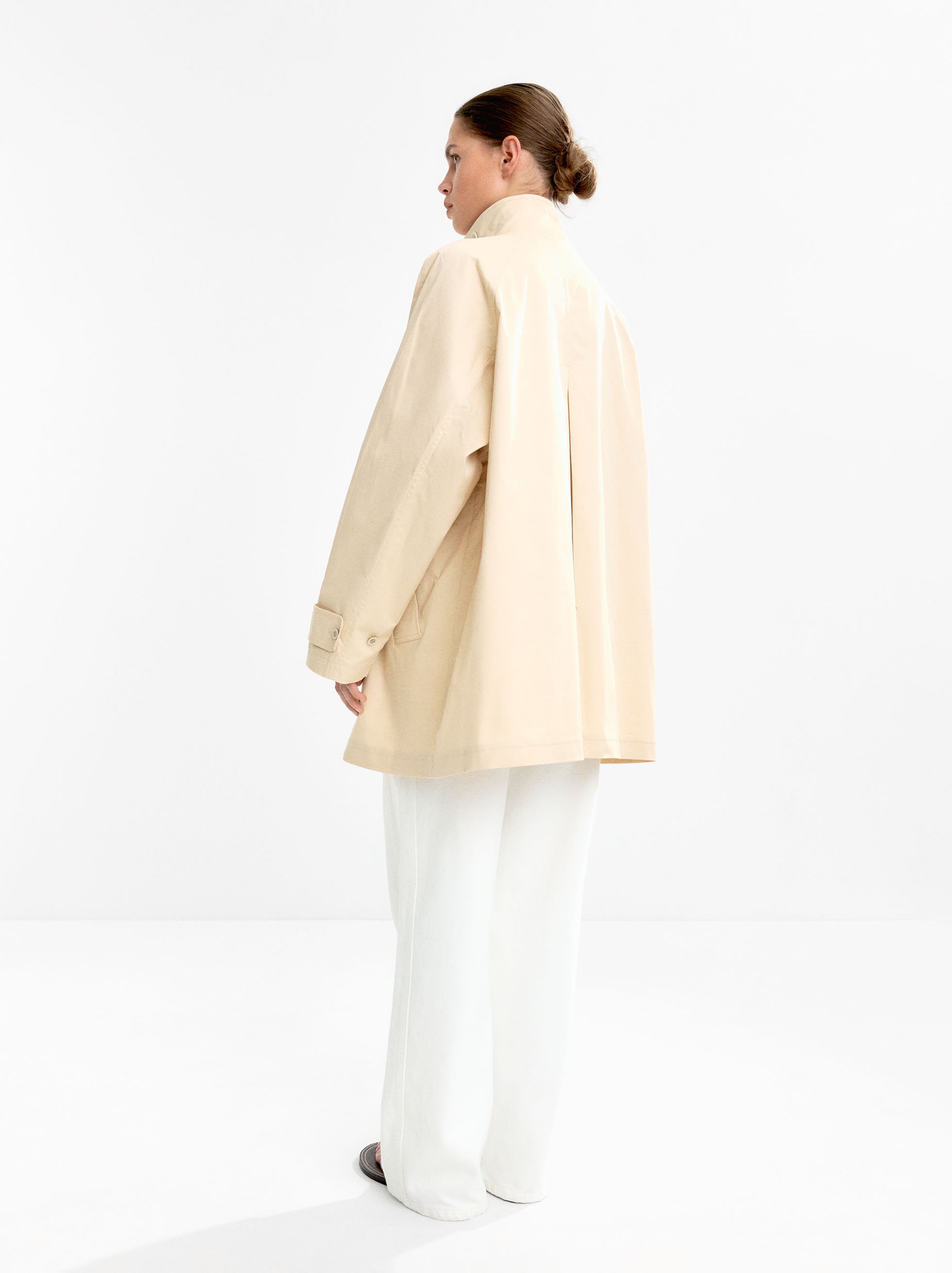 High-neck cotton coat image number 4.0