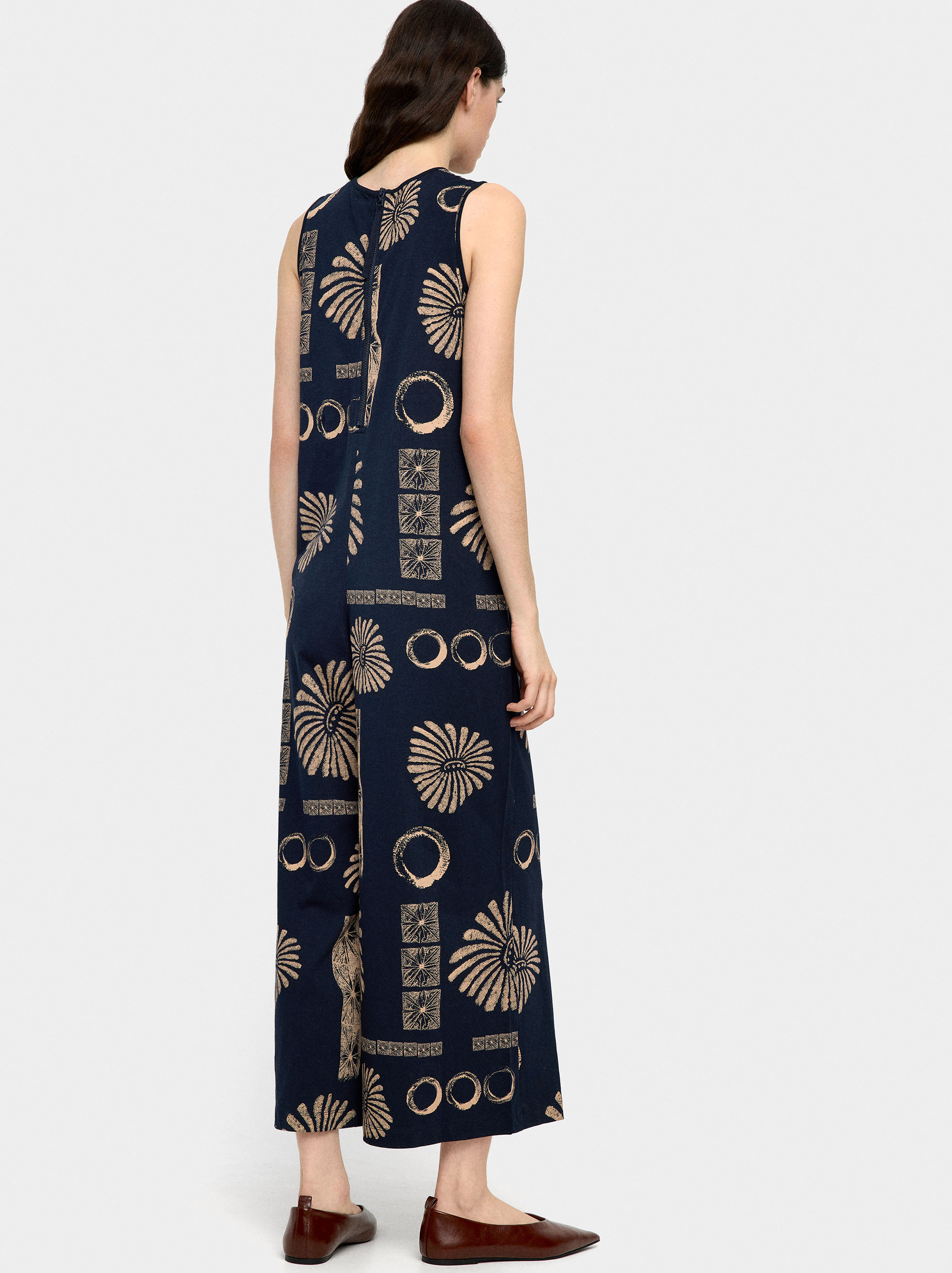 Printed jumpsuit 100% cotton image number 2.0