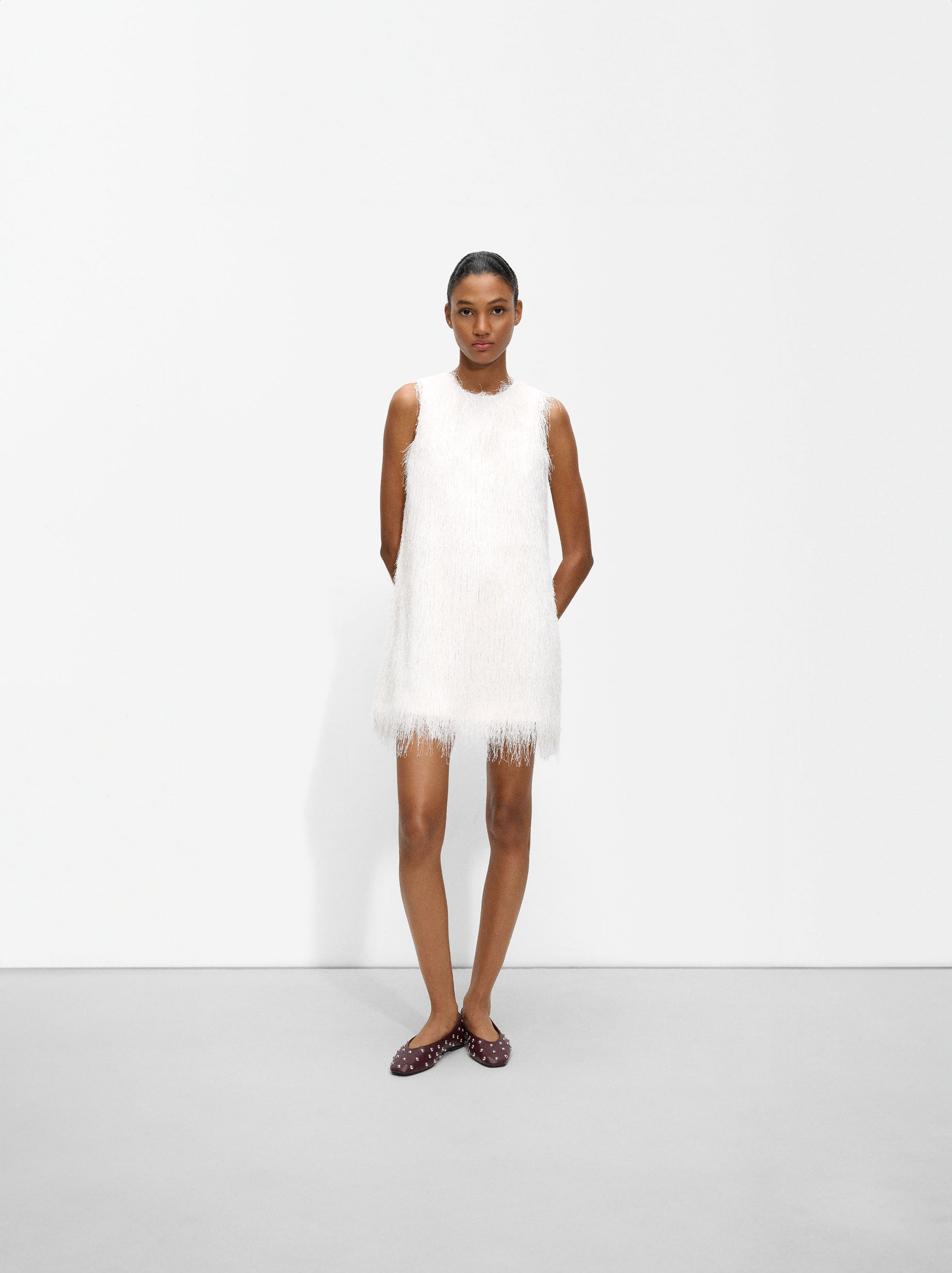 Short dress with fur effect image number 7.0