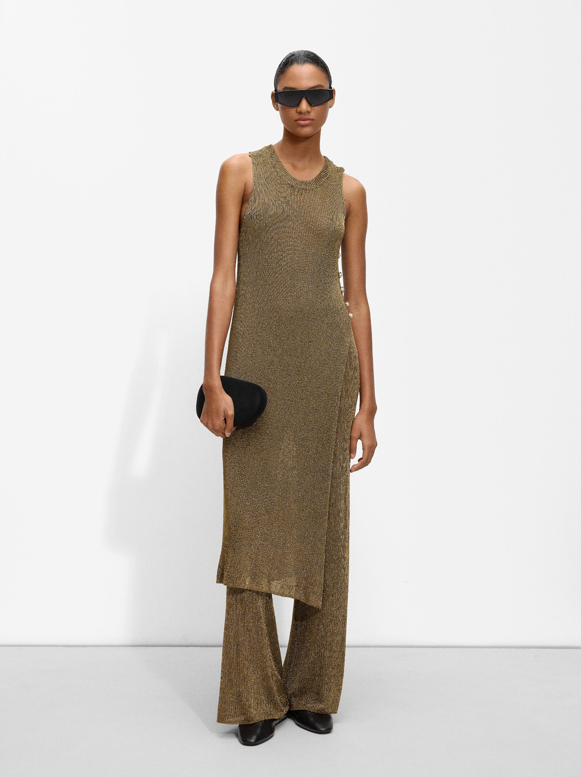 Lurex-Strickkleid mit seitlichem Schlitz image number 0.0