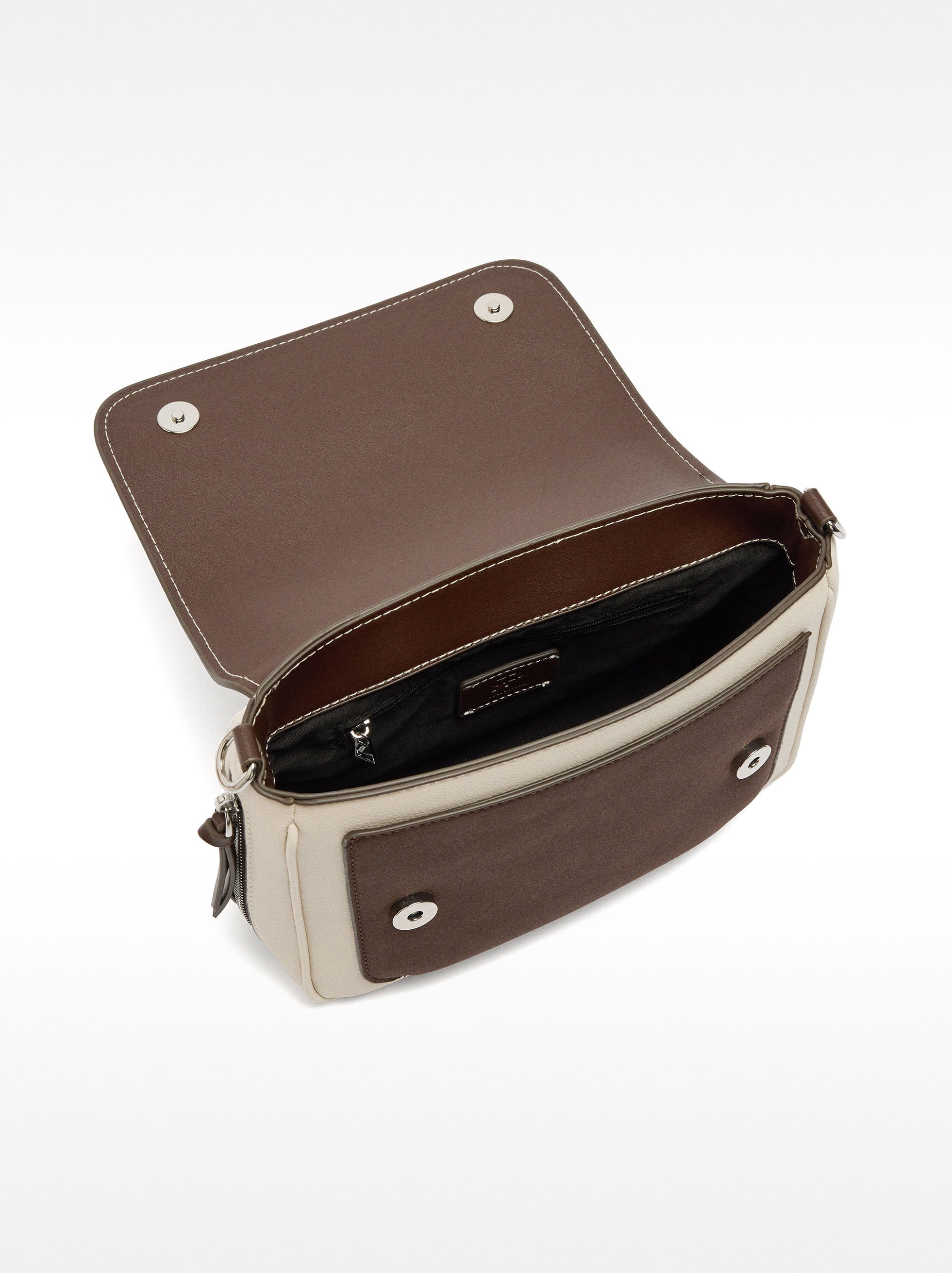 Extendable crossbody bag with flap image number 4.0