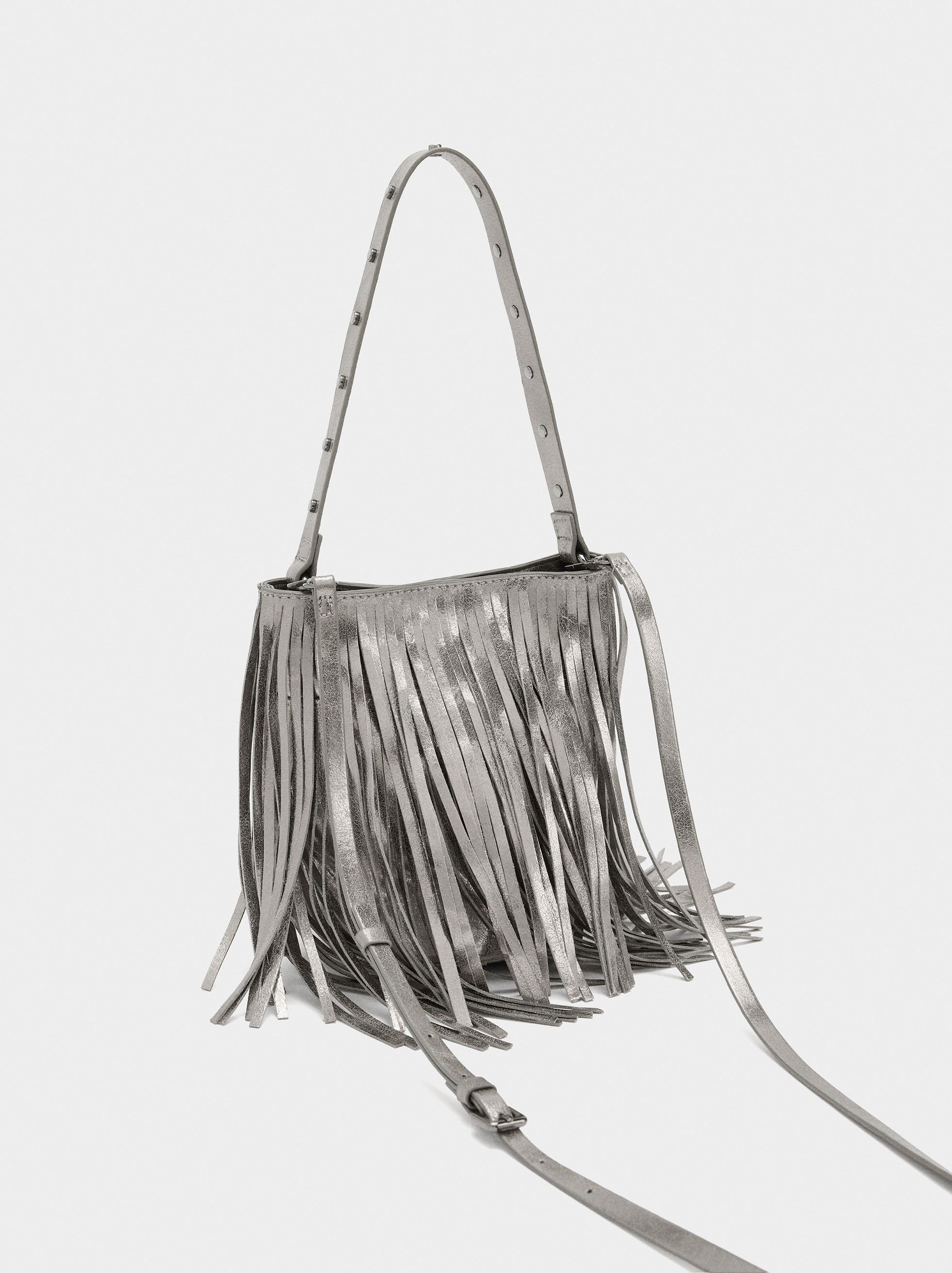 Bucket bag with long fringes image number 2.0