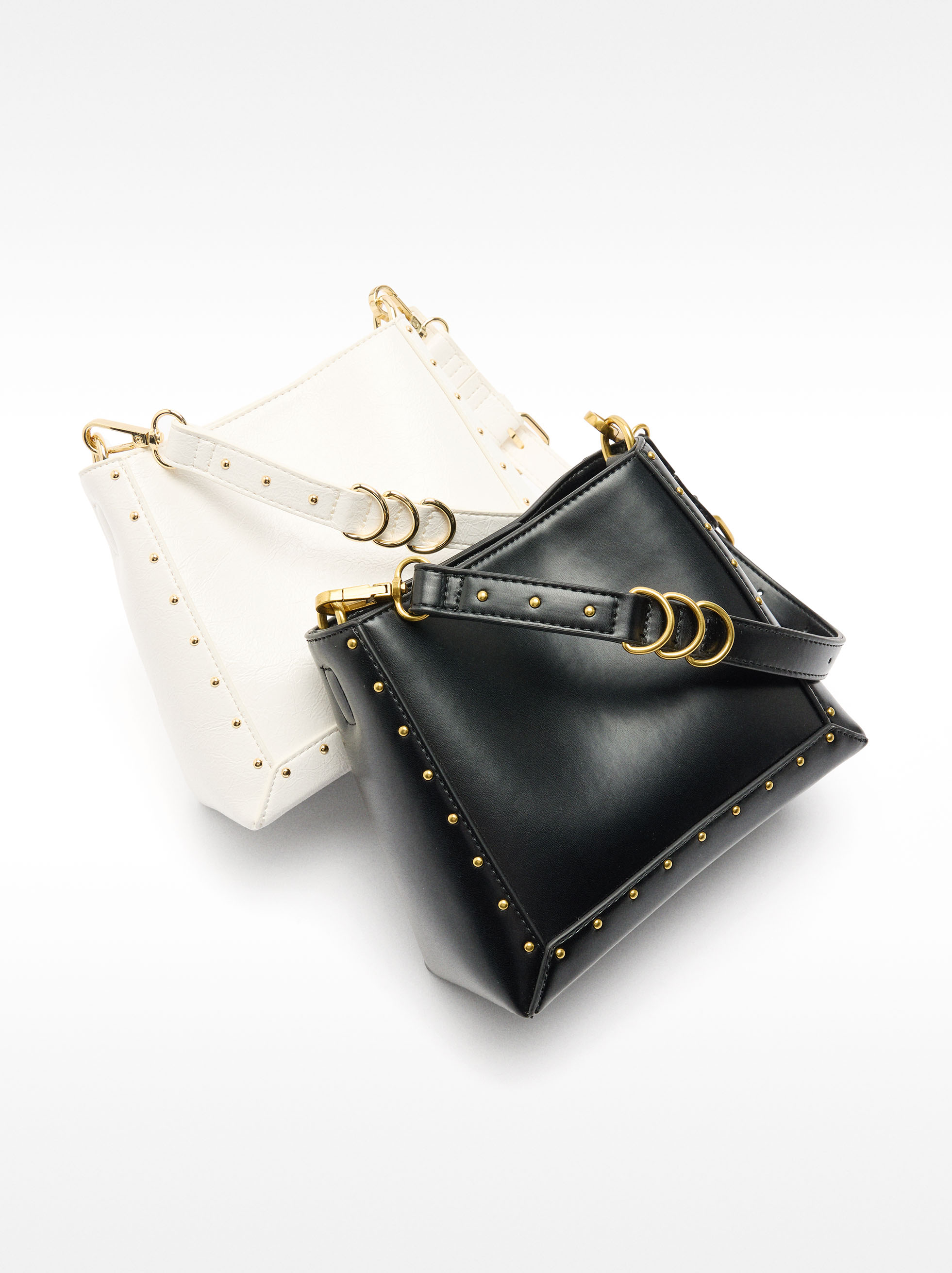 Tote bag with studs  image number 5.0
