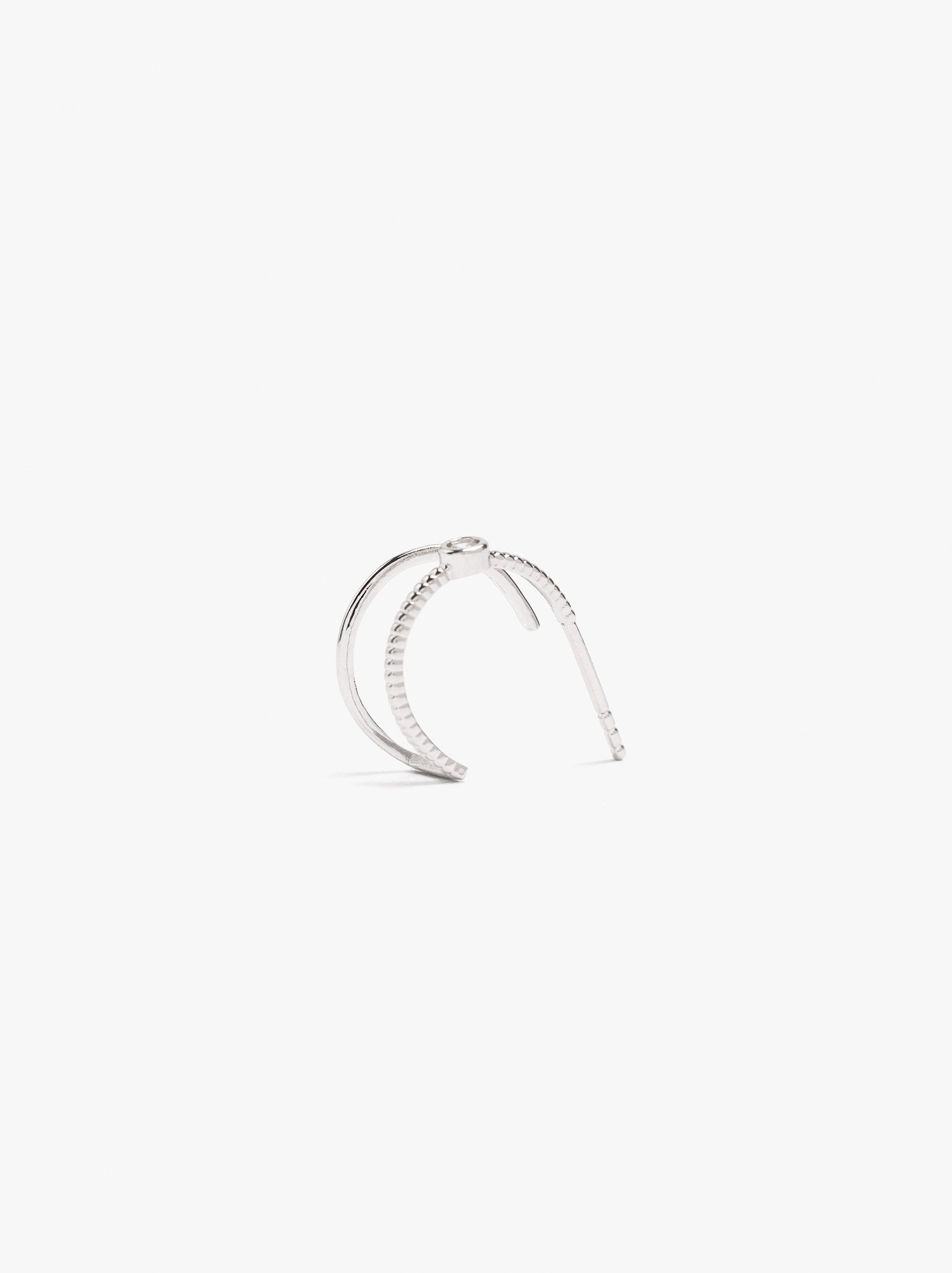Anello singolo con zircone bagno d'argento image number 1.0